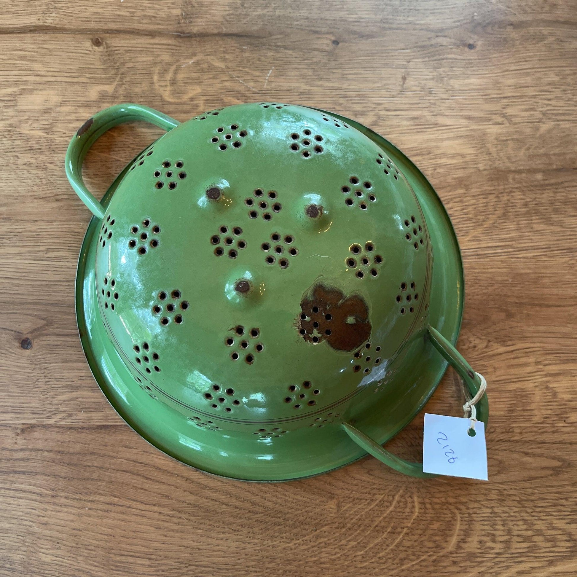 Emaille vergiet - Bamestra Curiosa