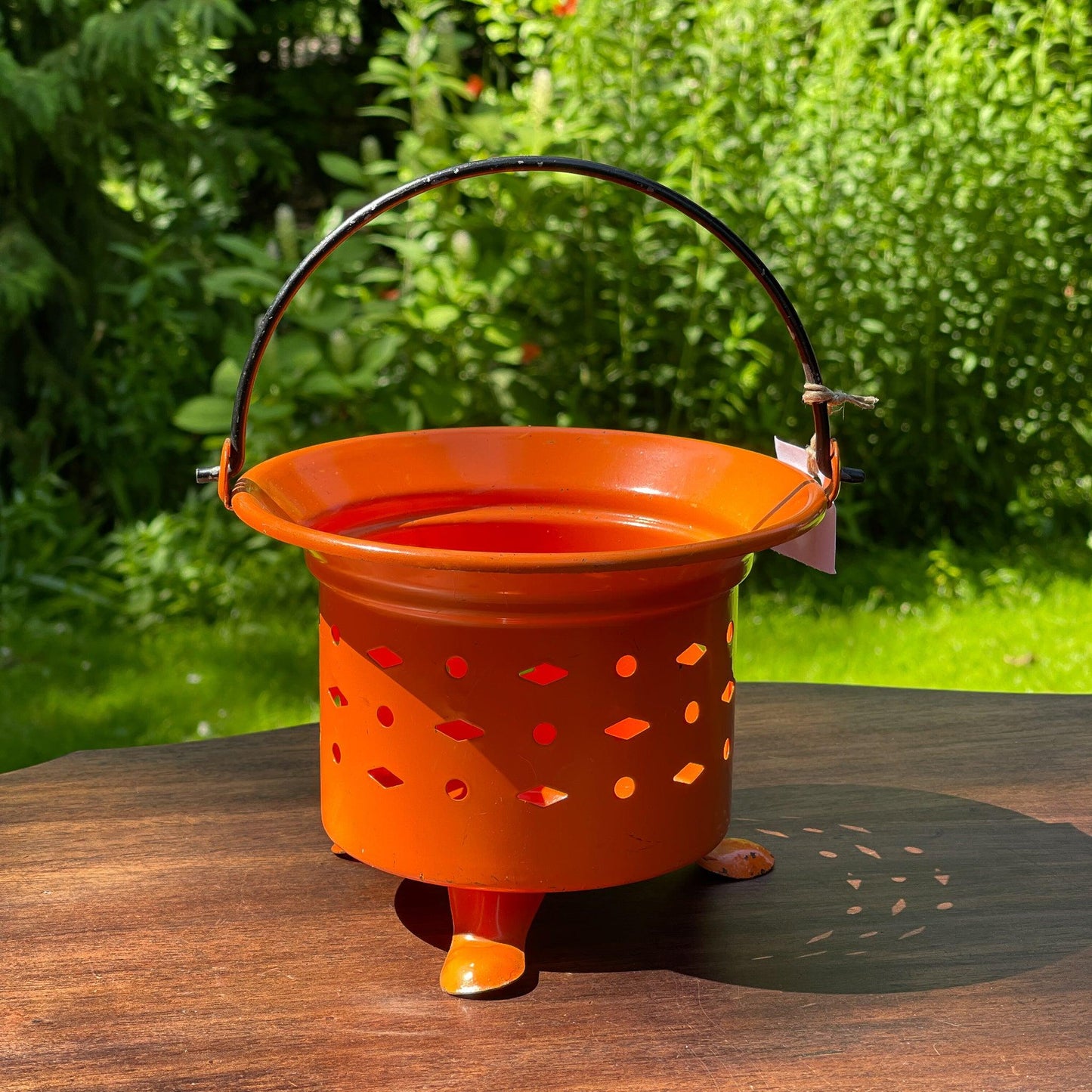 Emaille warmhouder - Bamestra Curiosa