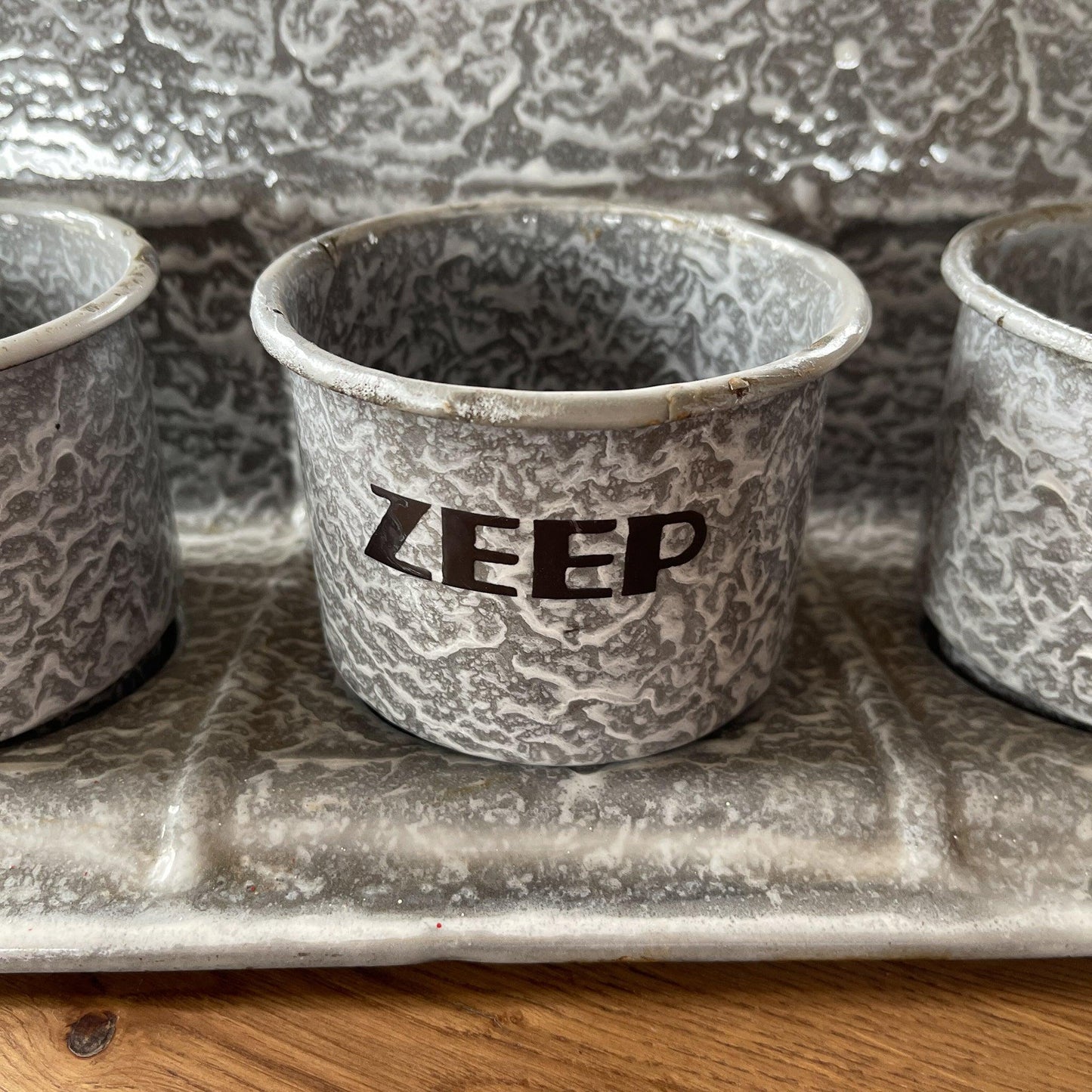 Emaille zand zeep en soda rek - Bamestra Curiosa