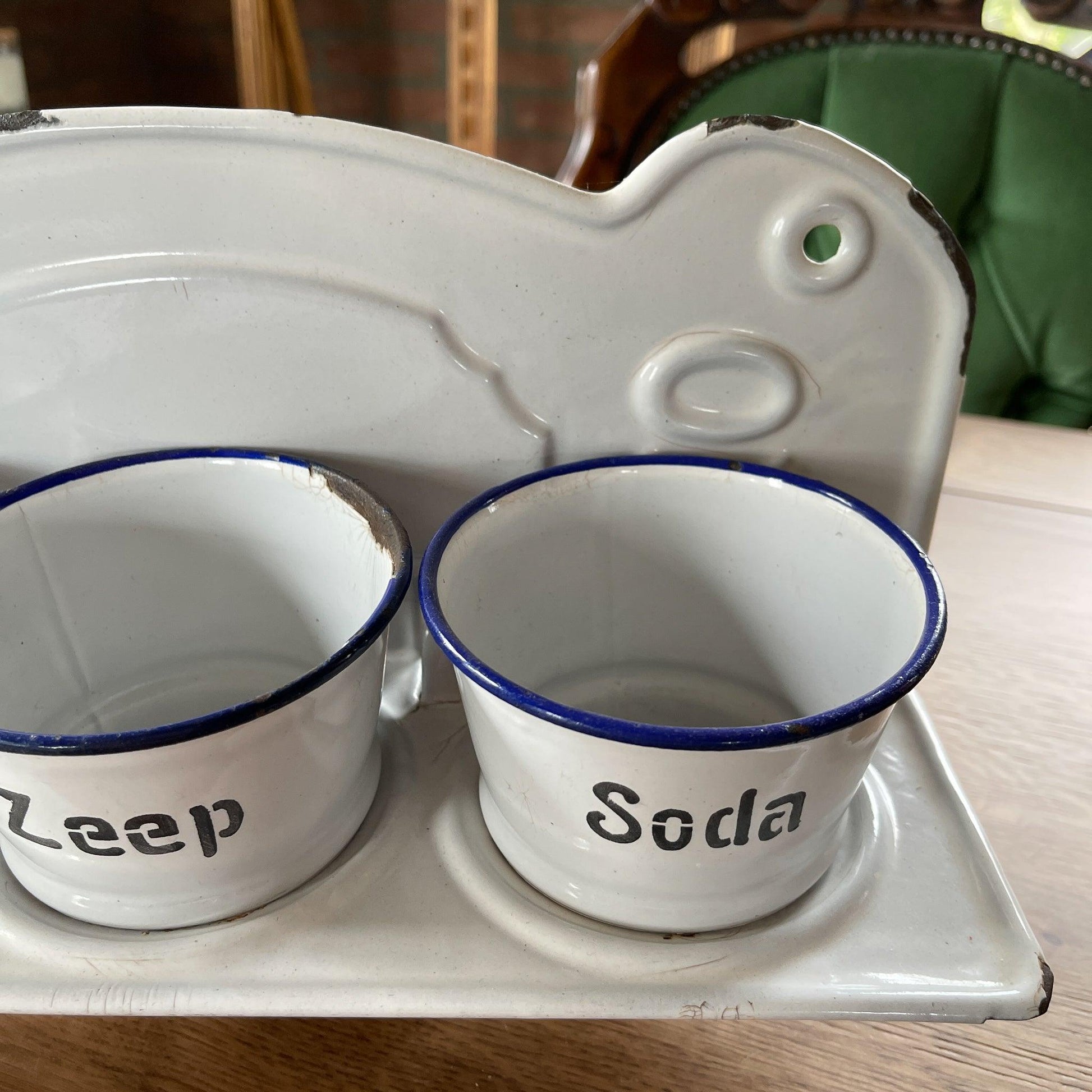 Emaille zand zeep en soda rek - Bamestra Curiosa