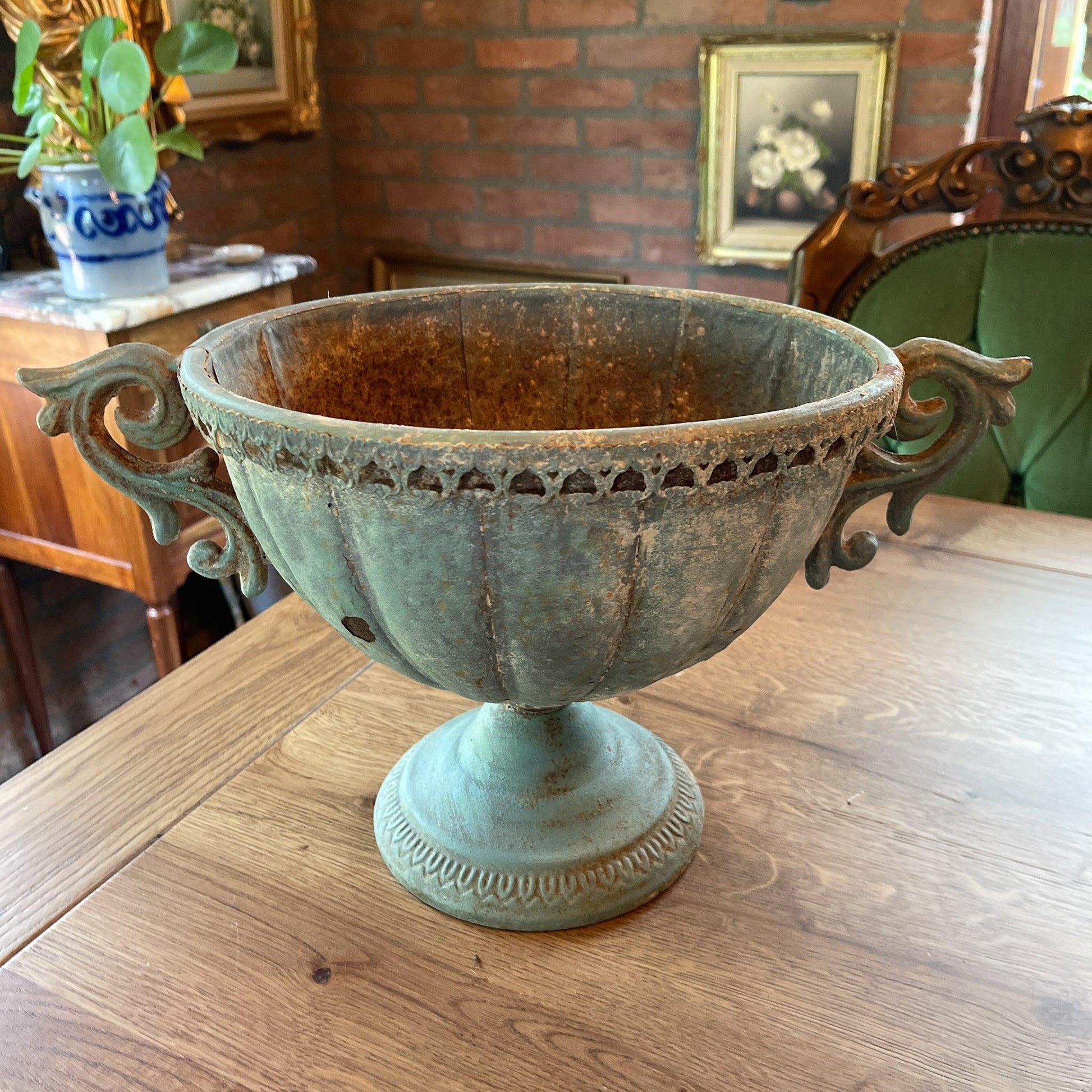 Franse metalen ovale bloempot met oren - Bamestra Curiosa