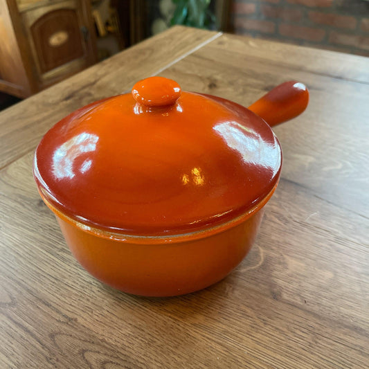 Gietijzeren steelpan met emaille deksel - Bamestra Curiosa