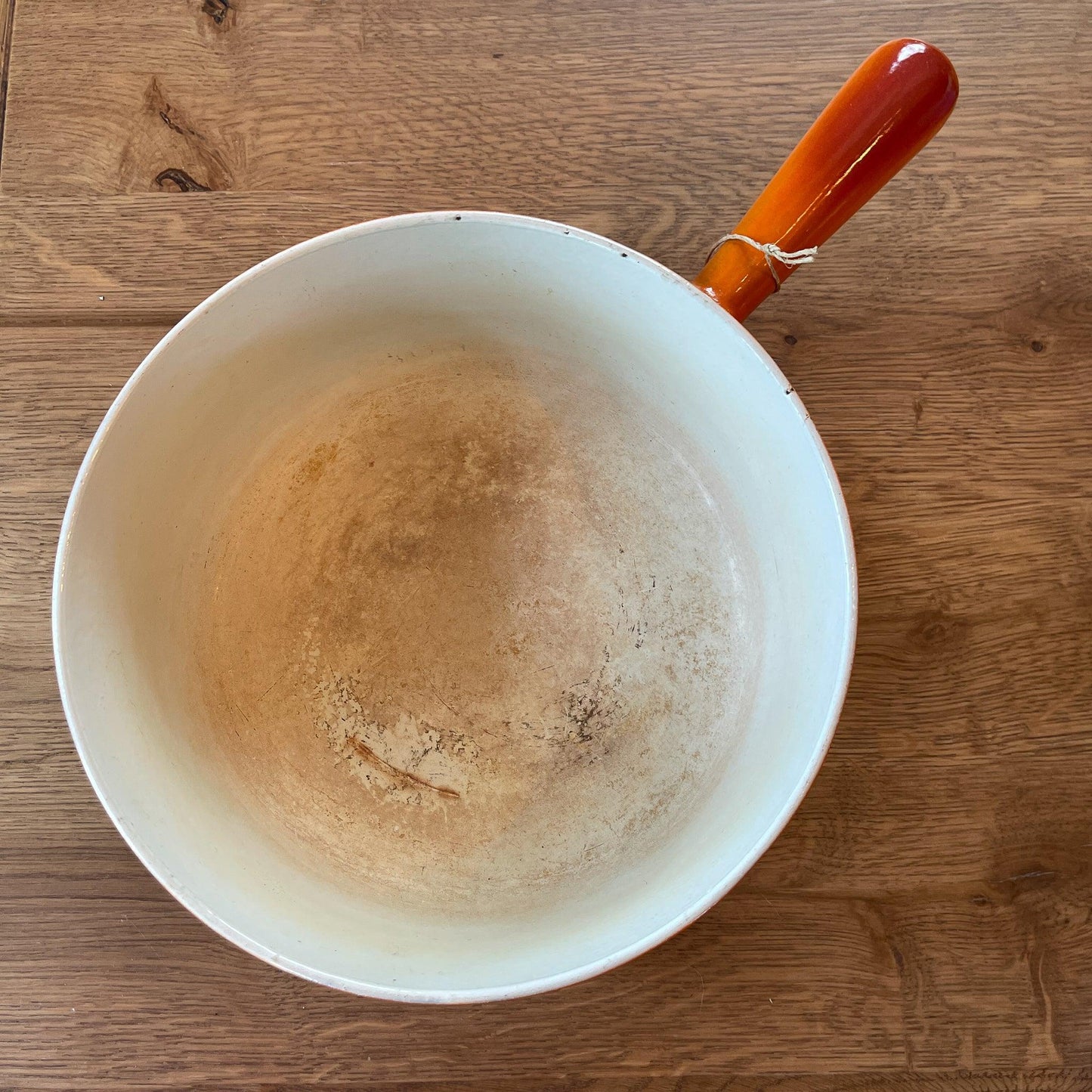 Gietijzeren steelpan met emaille deksel - Bamestra Curiosa