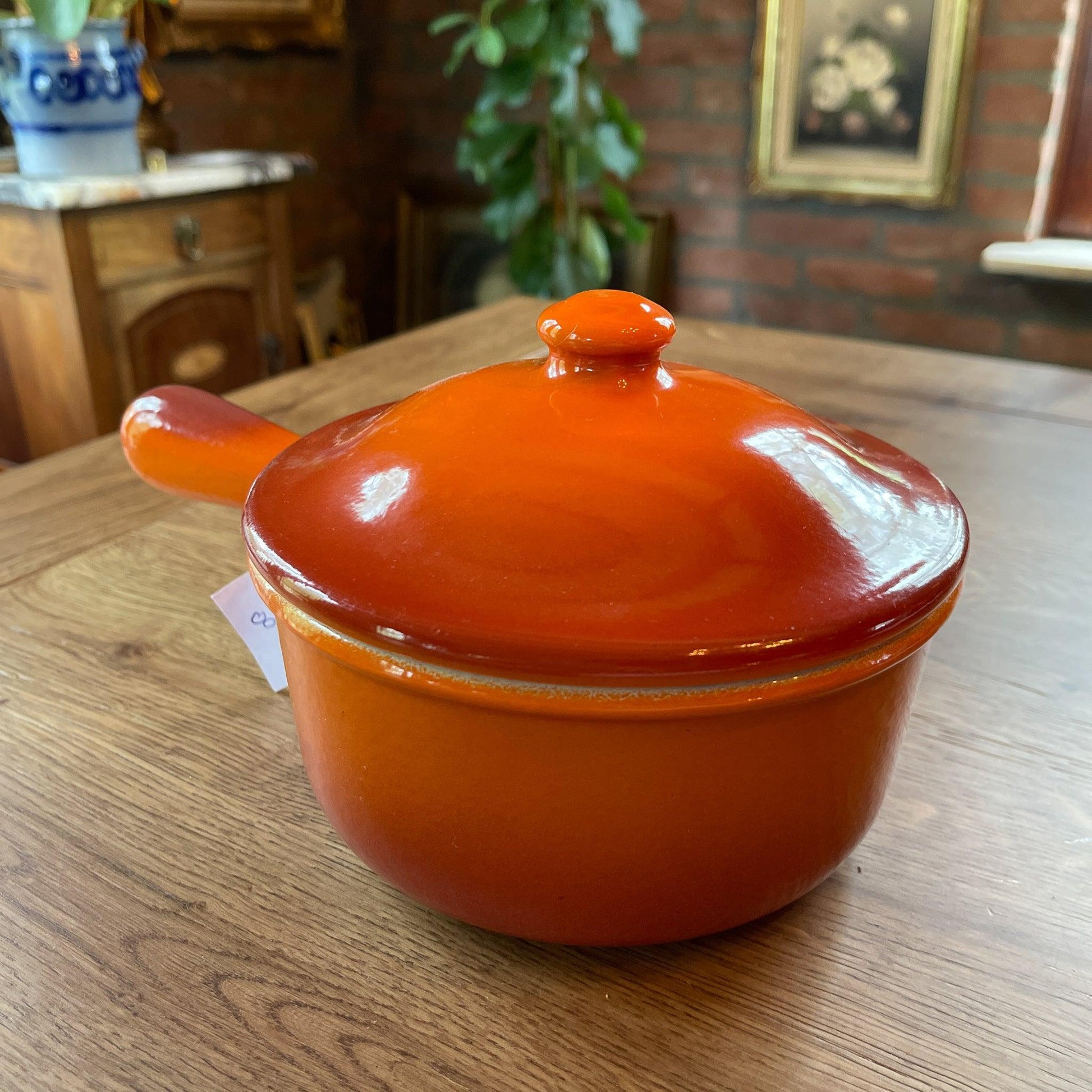 Gietijzeren steelpan met emaille deksel - Bamestra Curiosa