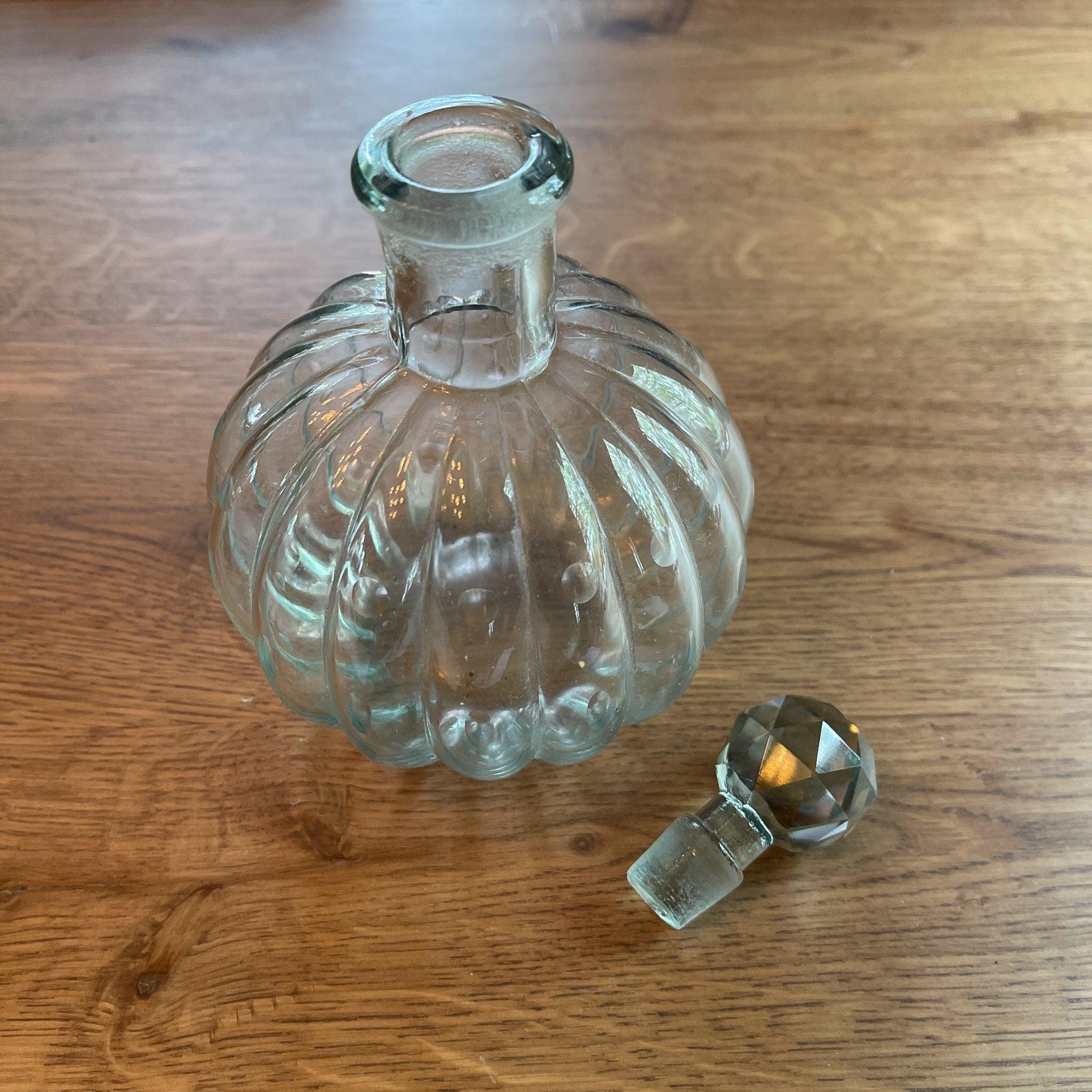 Glazen karafje - Bamestra Curiosa