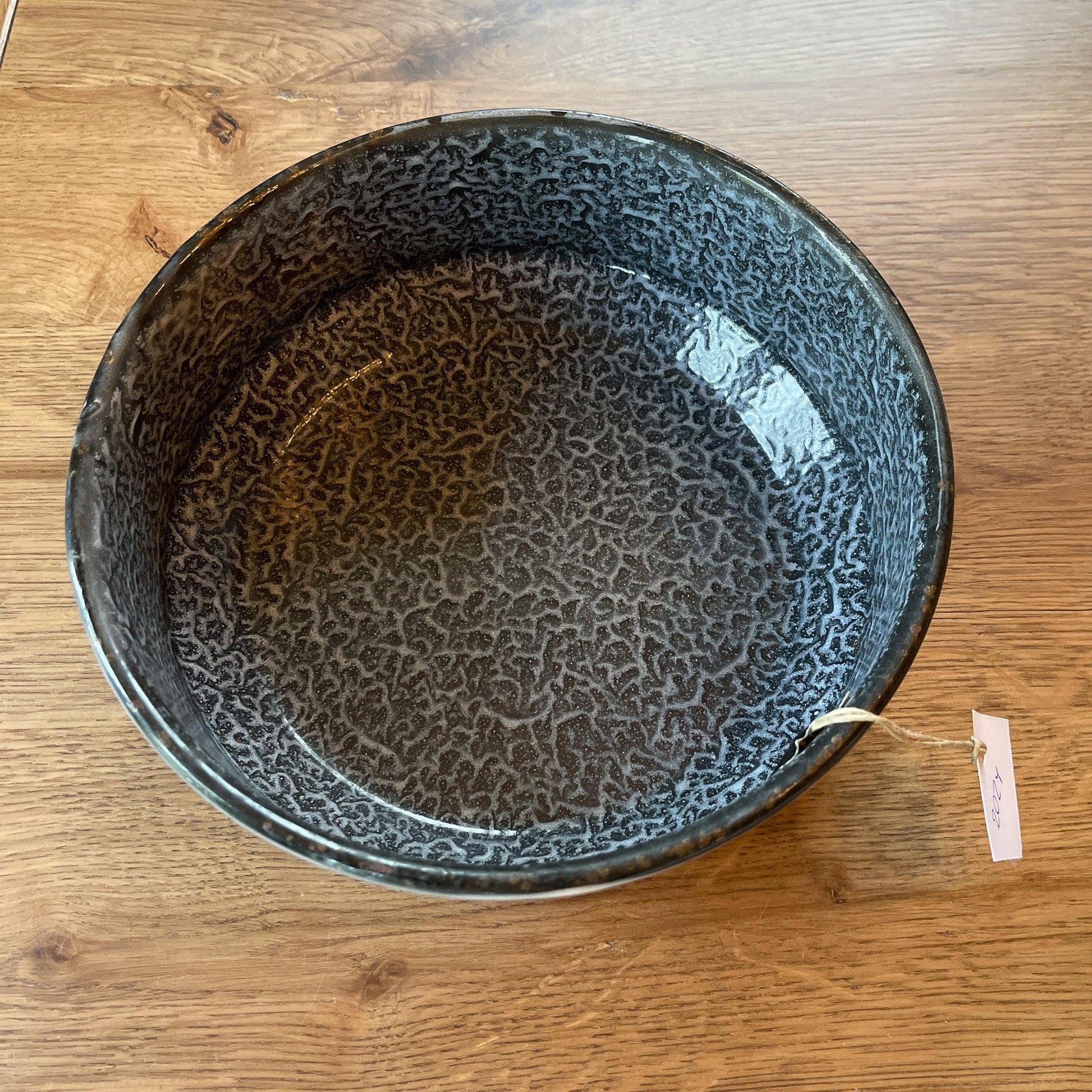 Grijze emaille schaal - Bamestra Curiosa