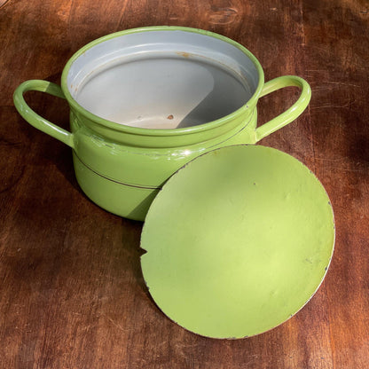 Groen emaille pan met deksel - Bamestra Curiosa