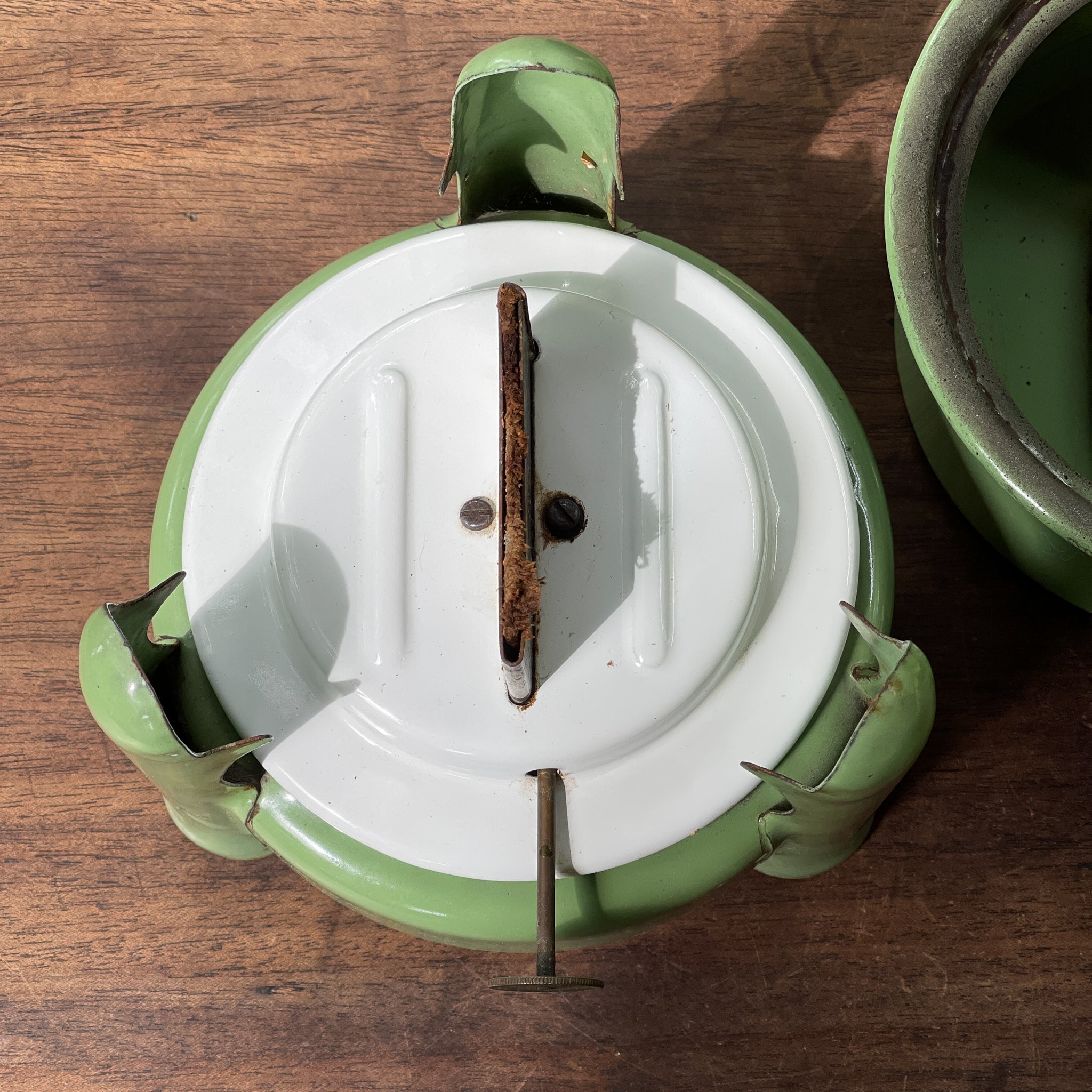 Groene 1 Pits Petroleumstel - The Collectionist
