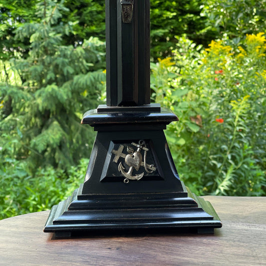 Groot crucifix - Bamestra Curiosa