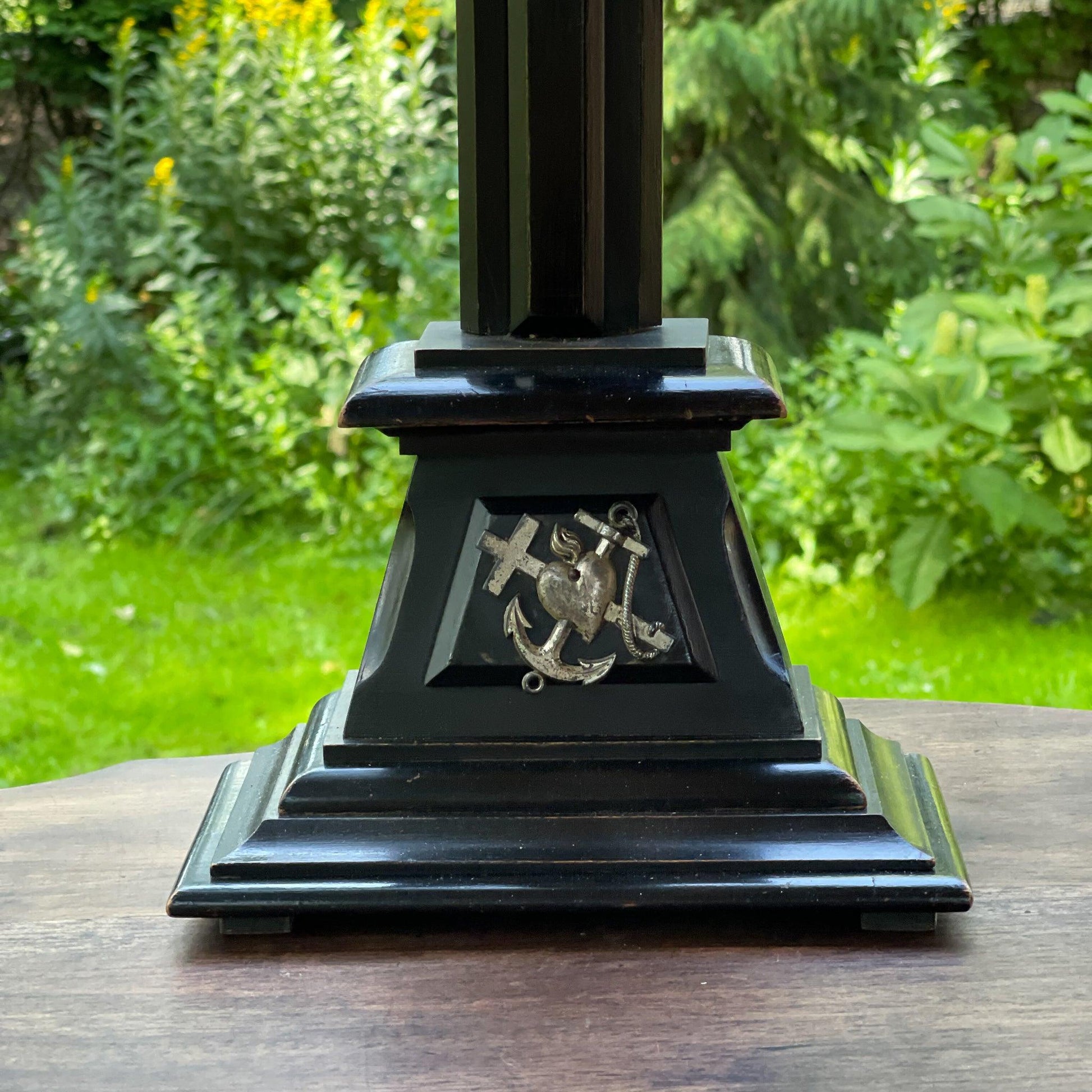 Groot crucifix - Bamestra Curiosa