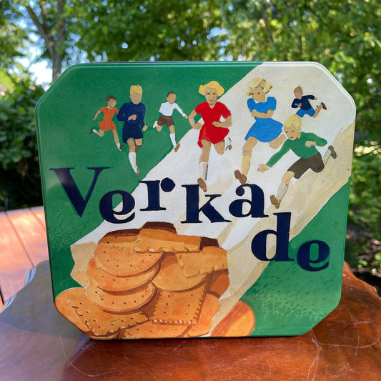 Groot koekblik van Verkade - Bamestra Curiosa