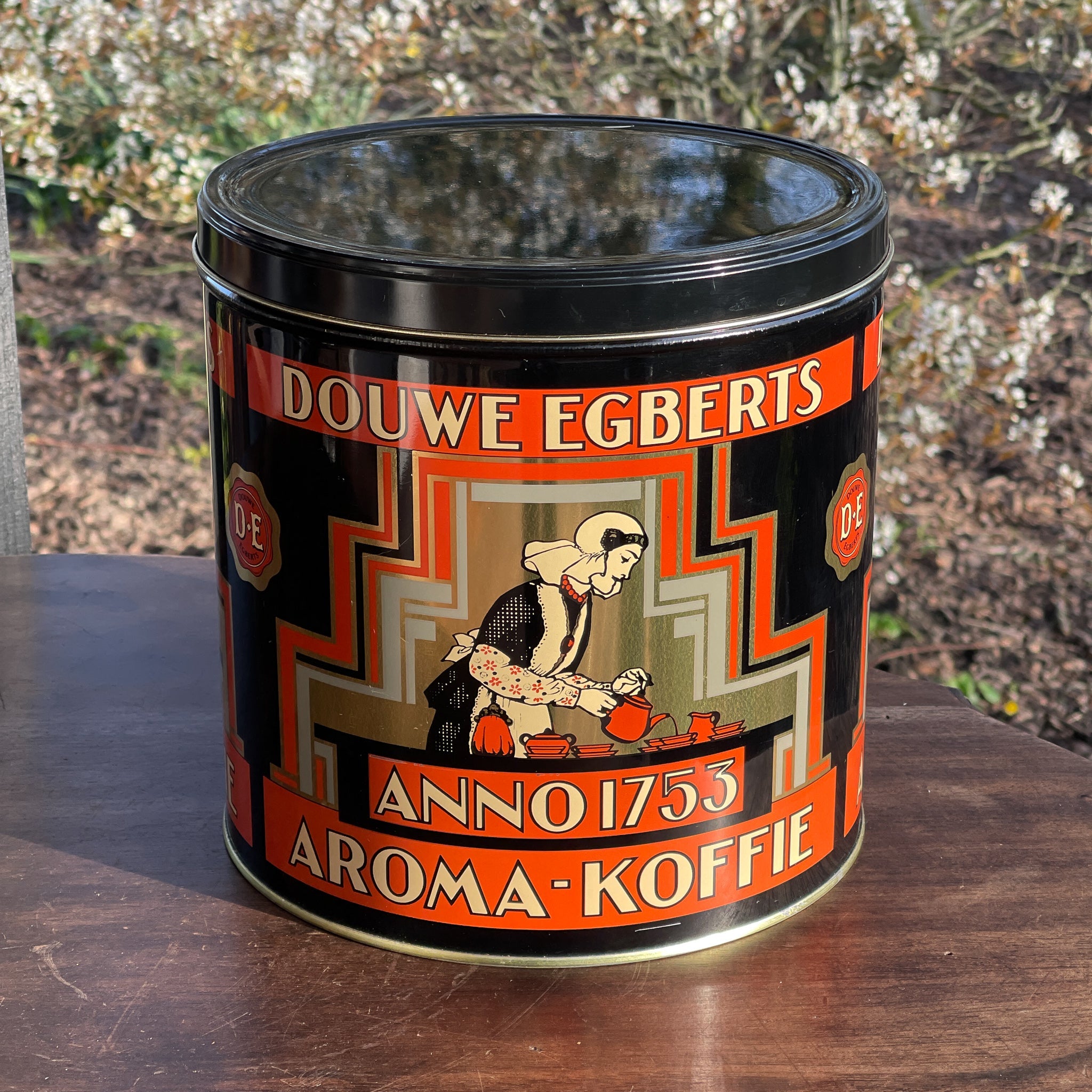 Groot Winkelblik Van Douwe Egberts - The Collectionist