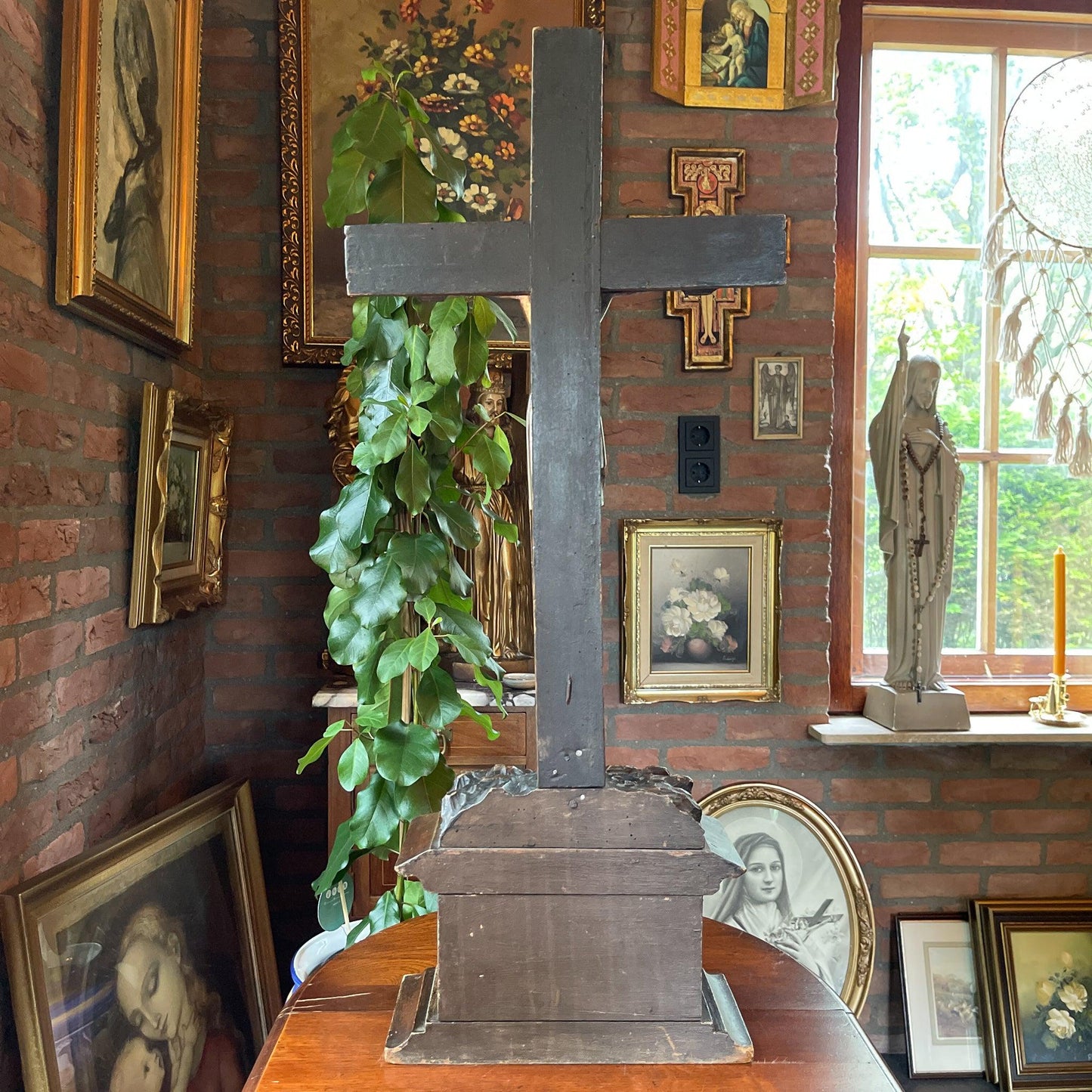 Grote antieke crucifix - Bamestra Curiosa