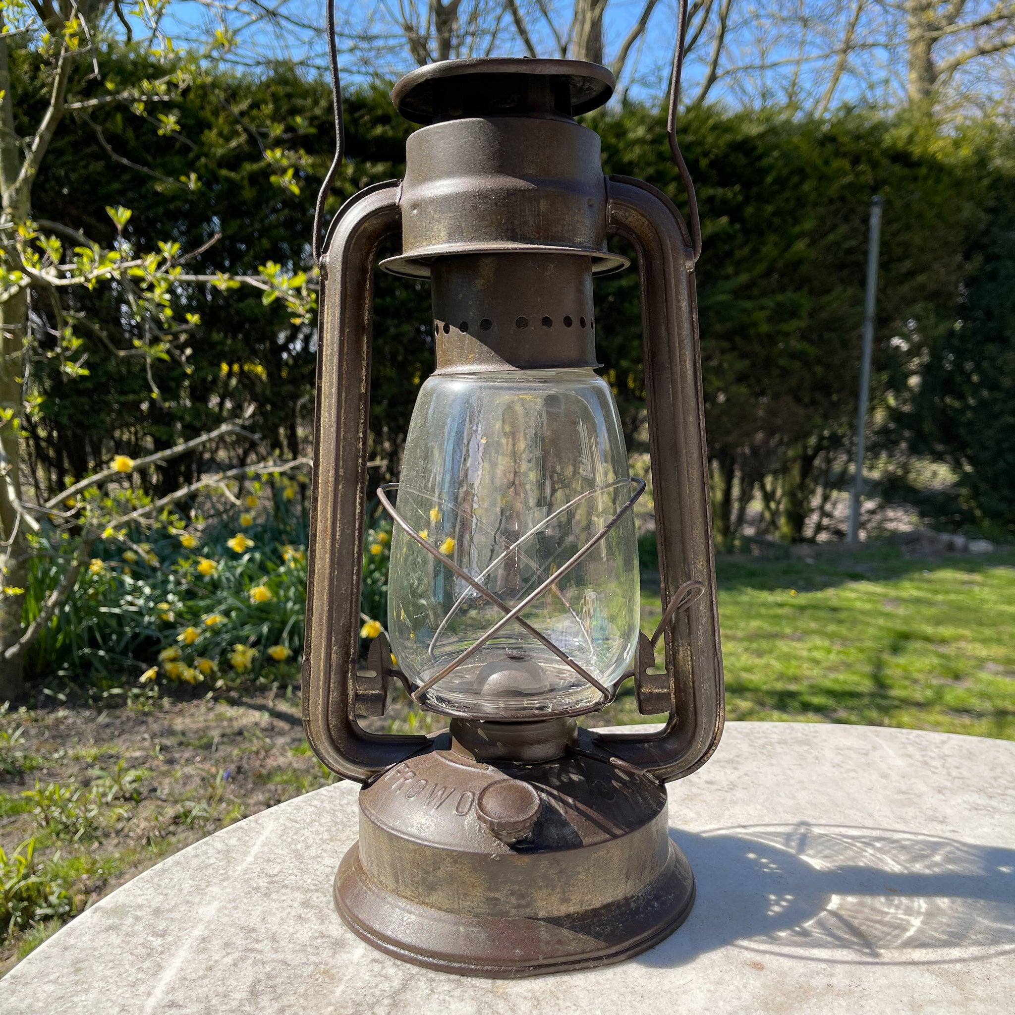 Grote antieke Frowo 340 stormlantaarn petroleum lamp - The Collectionist