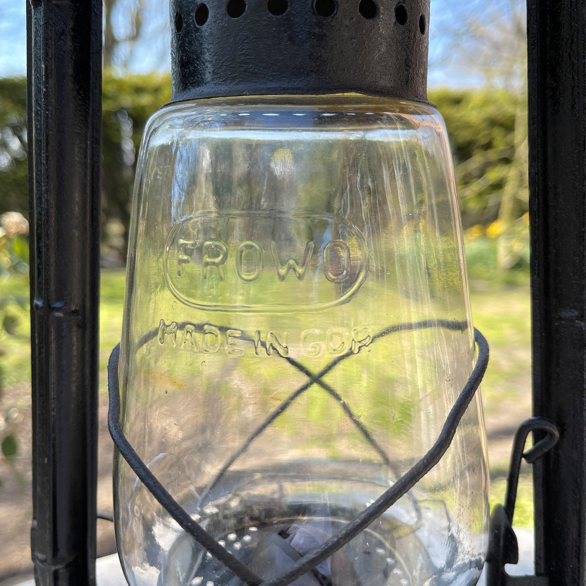 Grote antieke stormlantaarn petroleum lamp Frowo 340 - The Collectionist