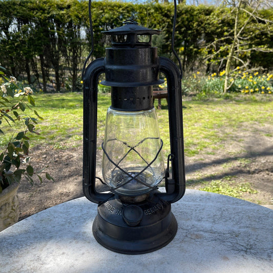 Grote antieke stormlantaarn petroleum lamp Frowo 340 - Bamestra Curiosa