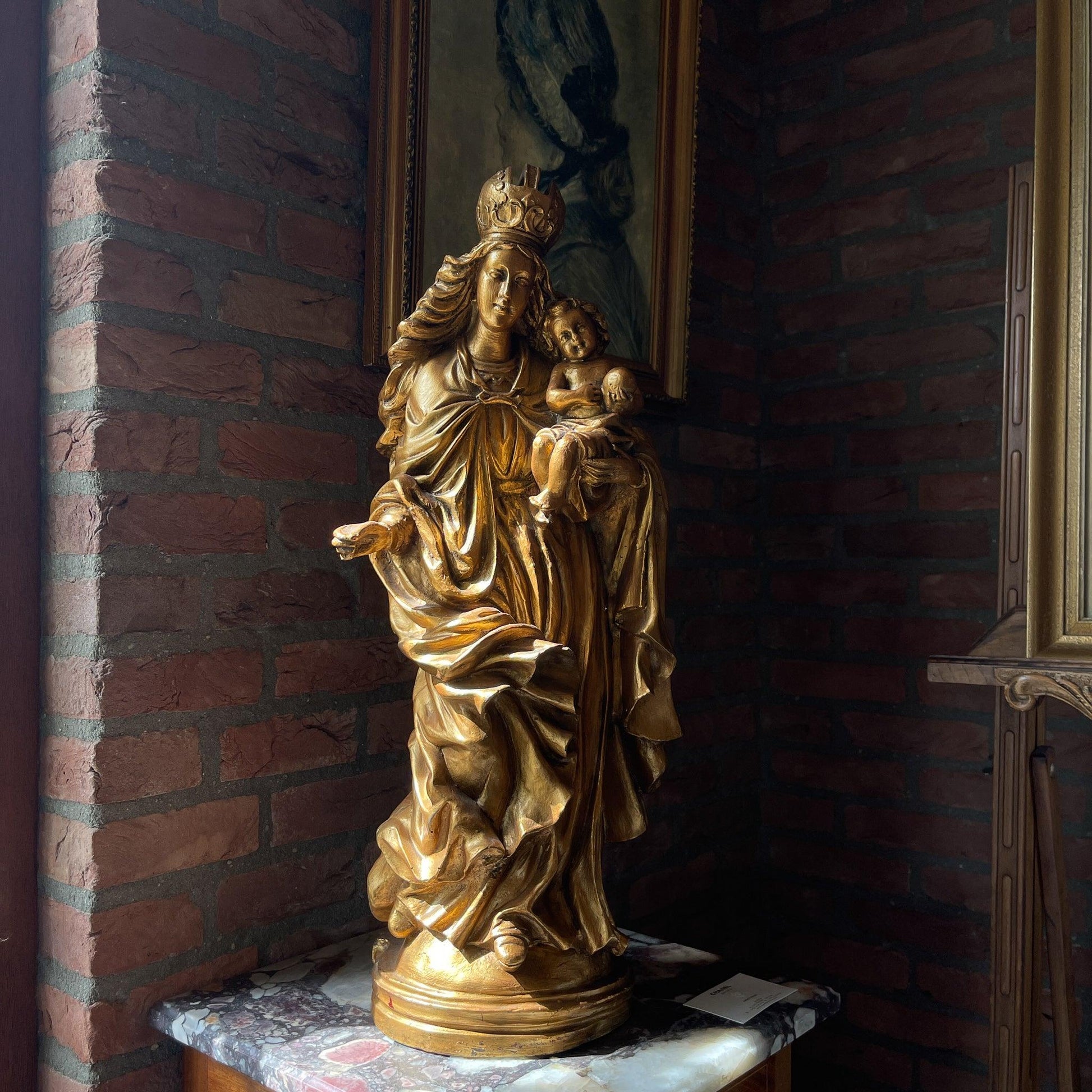 Grote gouden Maria beeld - Bamestra Curiosa