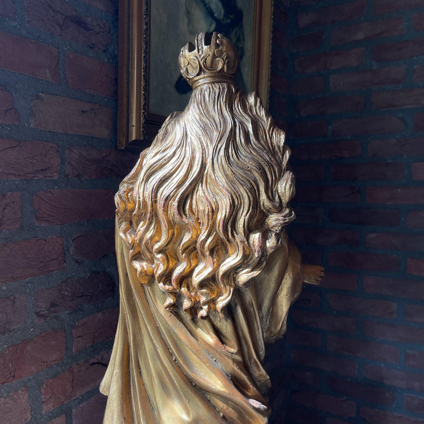 Grote gouden Maria beeld - Bamestra Curiosa