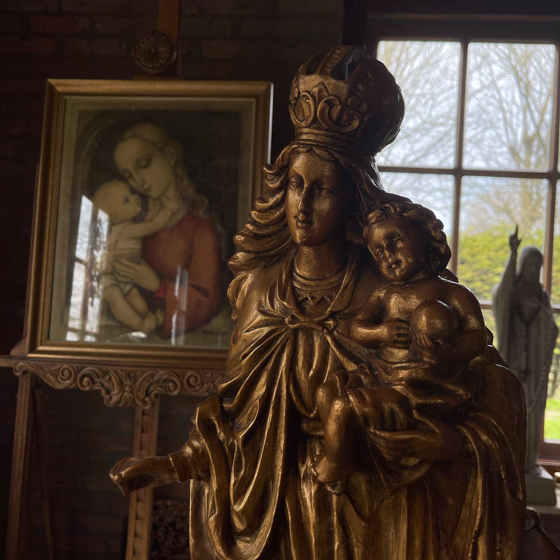 Grote gouden Maria beeld - Bamestra Curiosa