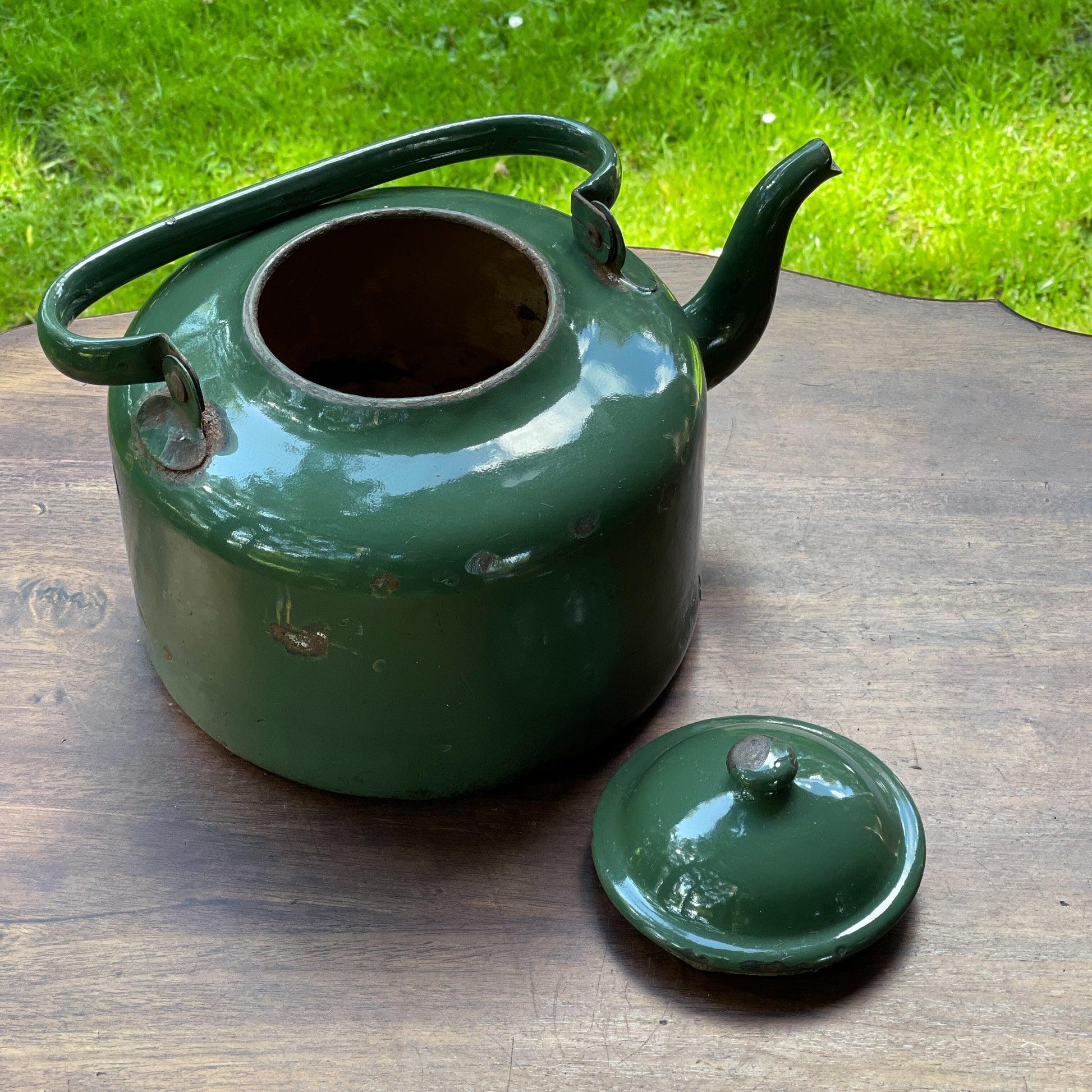 Grote groene emaille theepot / koffiepot - Bamestra Curiosa