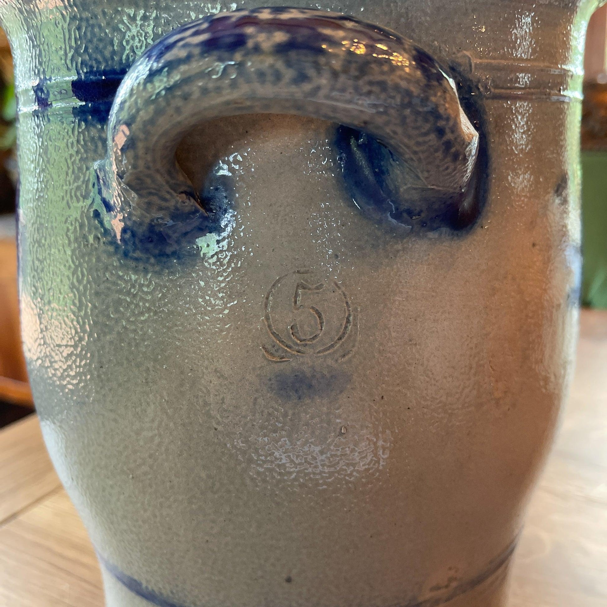 Grote Keulse aardewerk pot - Bamestra Curiosa