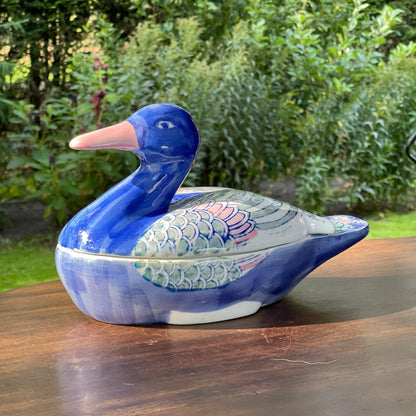 Grote schaal / patévorm met een eend - Bamestra Curiosa