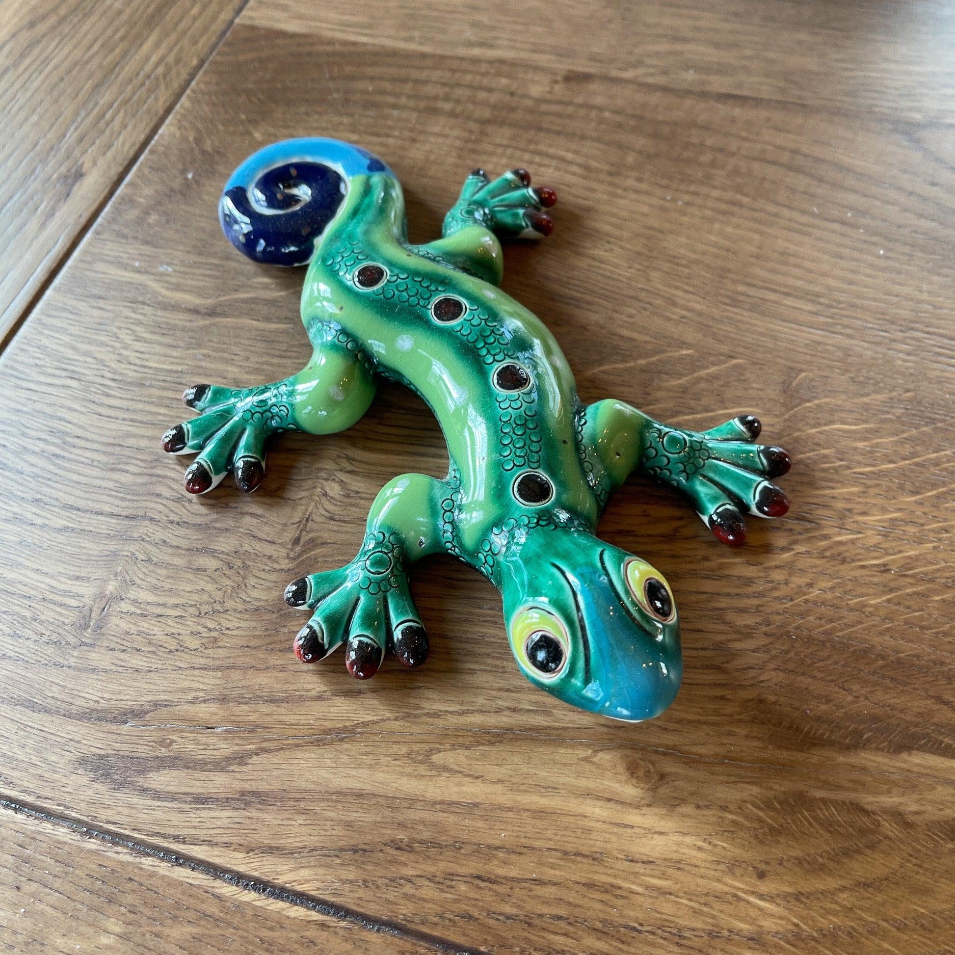 Hagedis van keramiek - Bamestra Curiosa