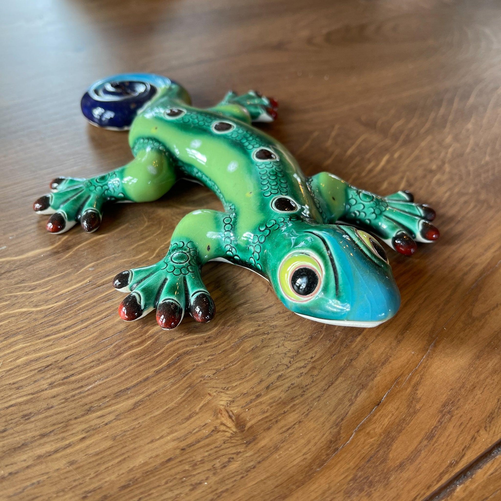 Hagedis van keramiek - Bamestra Curiosa