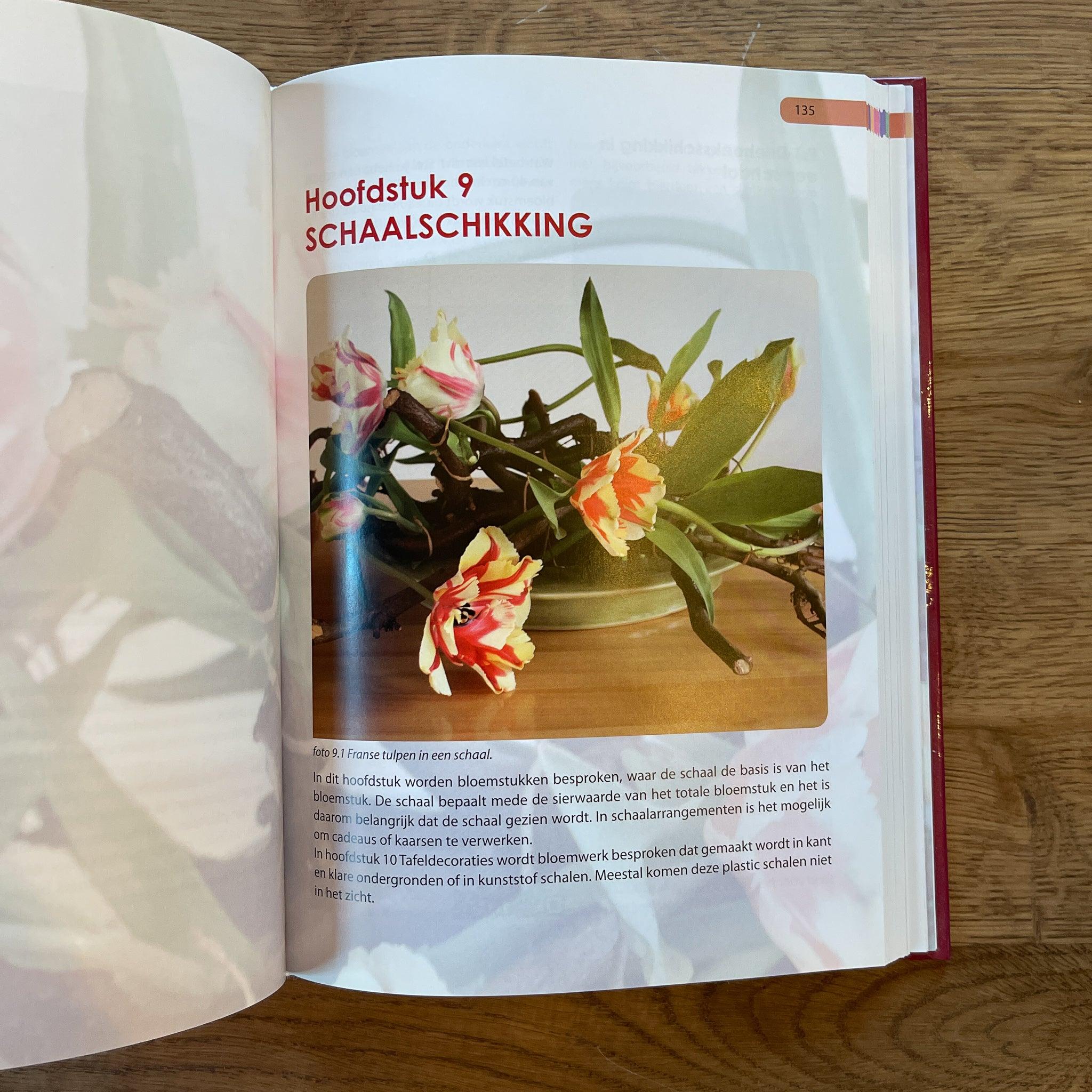 Handboek bloemschikken - The Collectionist