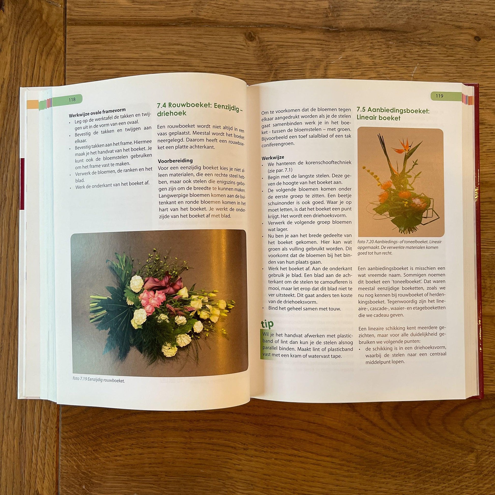 Handboek bloemschikken - Bamestra Curiosa