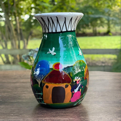 Handgeschilderd aardewerk vaasje - Bamestra Curiosa