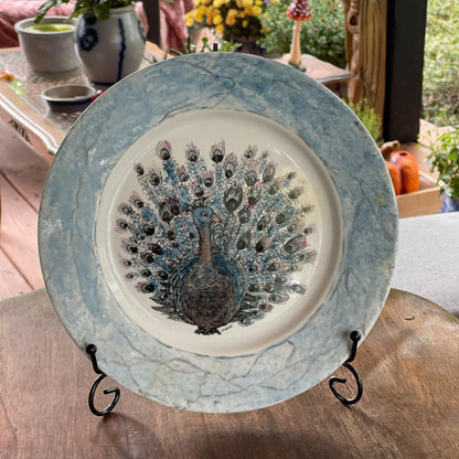 Handgeschilderd bord met een Pauw - Bamestra Curiosa