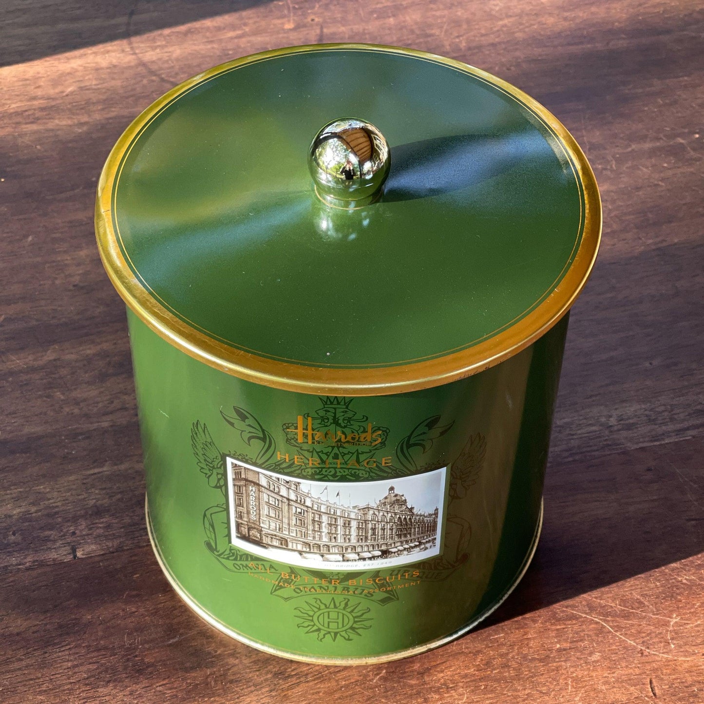 Harrods All Butter Biscuits koekblik - Bamestra Curiosa