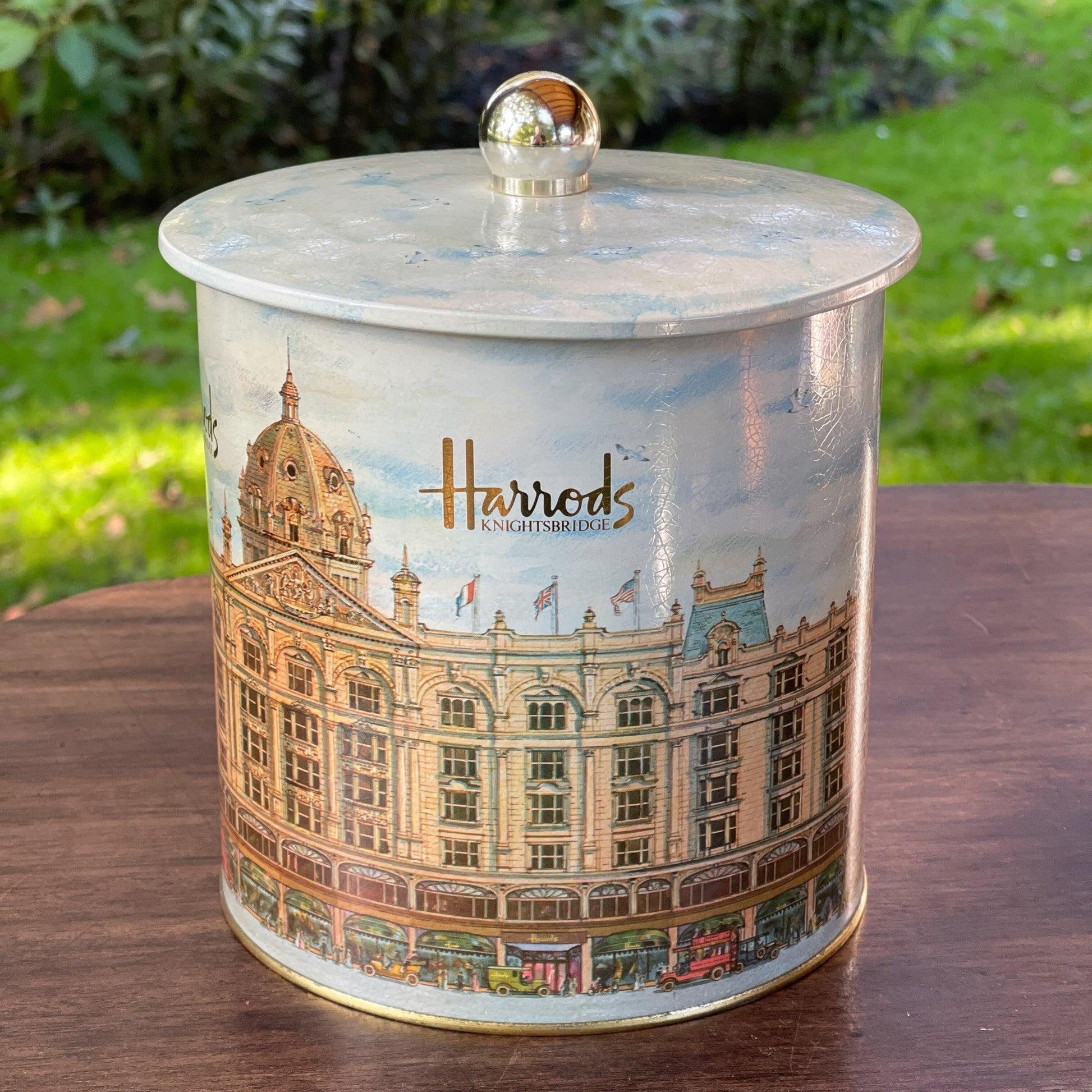 Harrods English Biscuit koekblik - Bamestra Curiosa