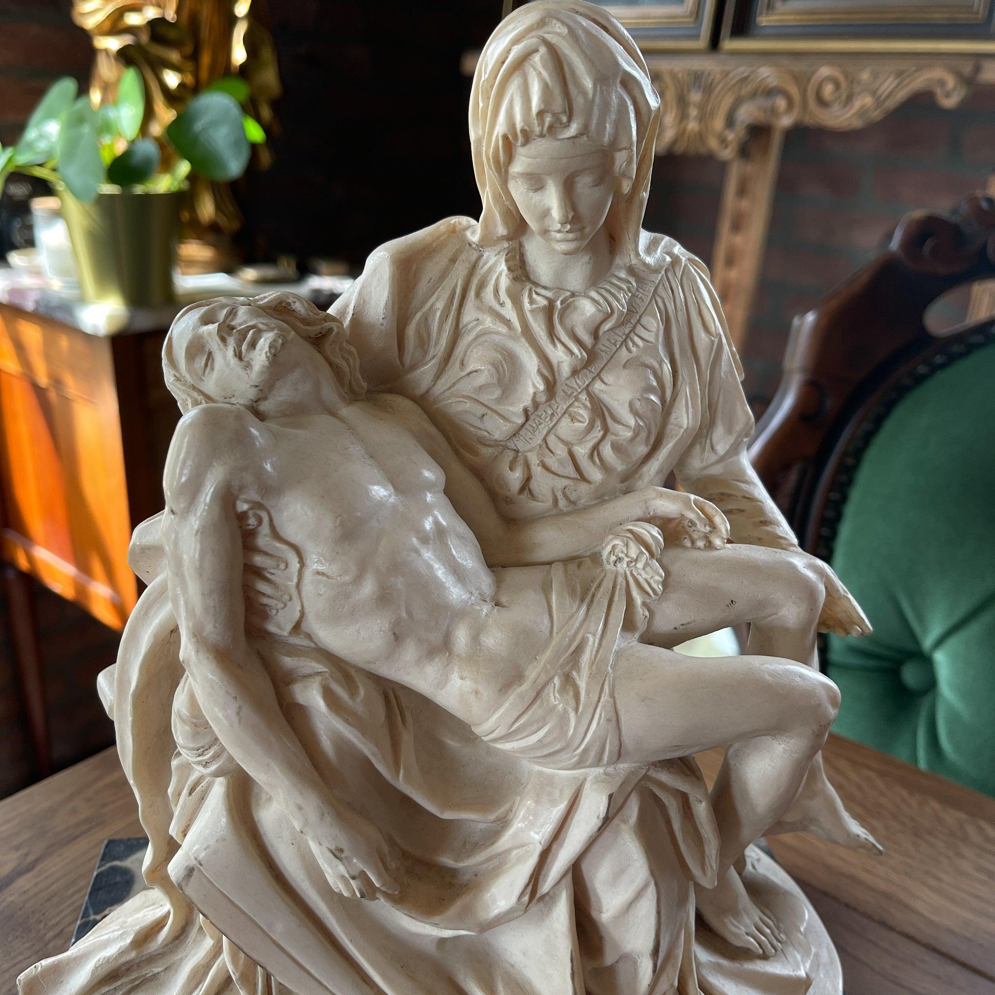 Heiligenbeeld van Santini Michelangelo La Pieta - The Collectionist