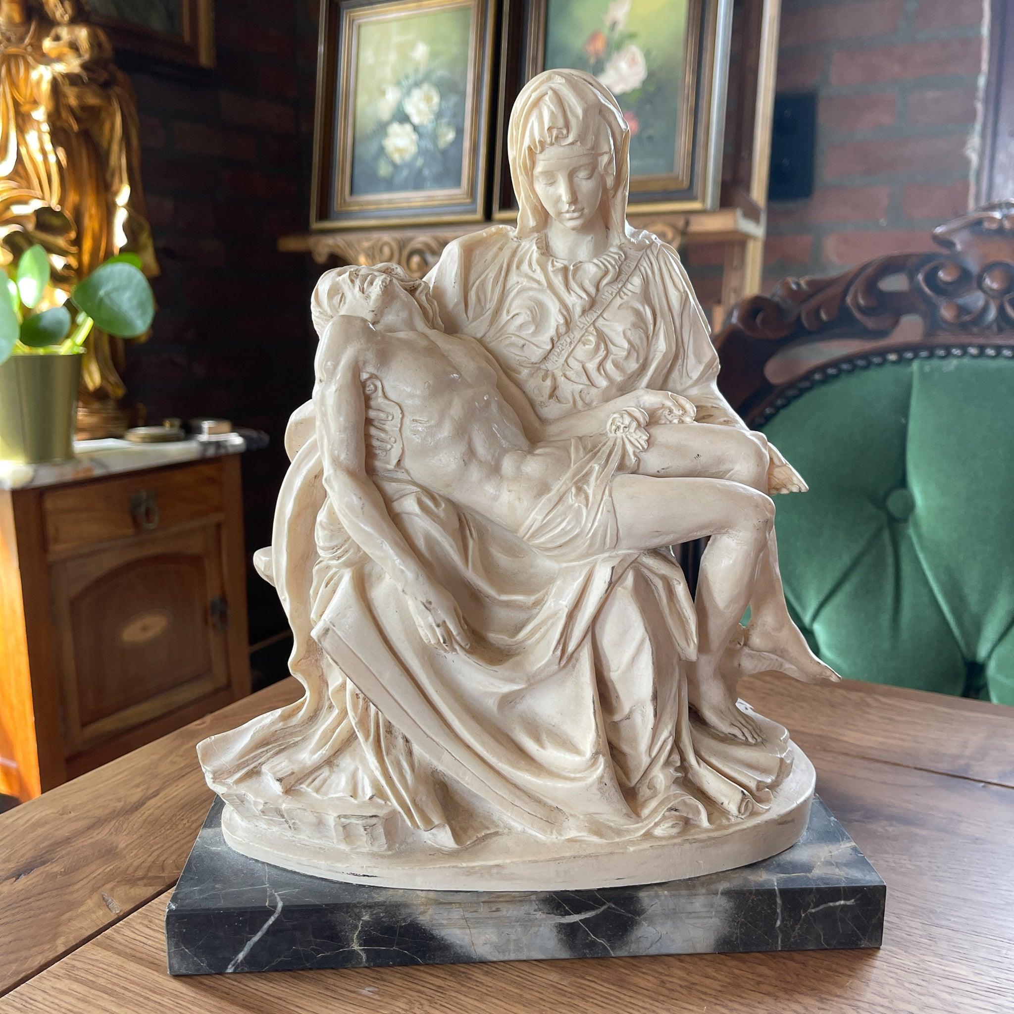 Heiligenbeeld van Santini Michelangelo La Pieta - The Collectionist