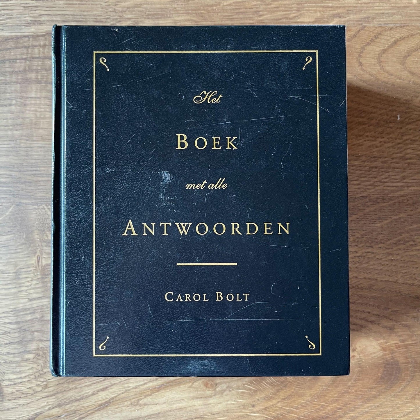 Het boek met alle antwoorden - Bamestra Curiosa