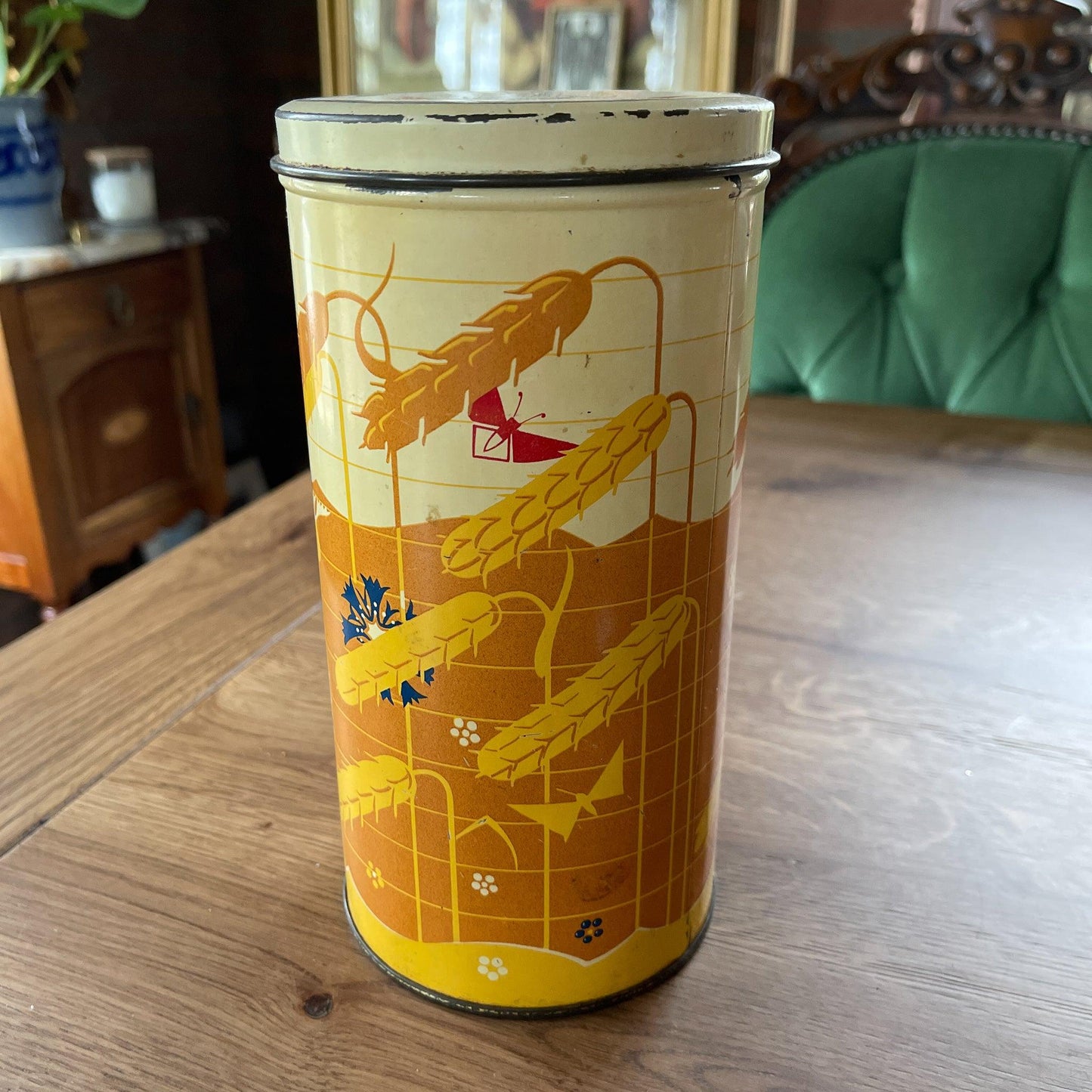 Hooimeijer beschuitbus - Bamestra Curiosa