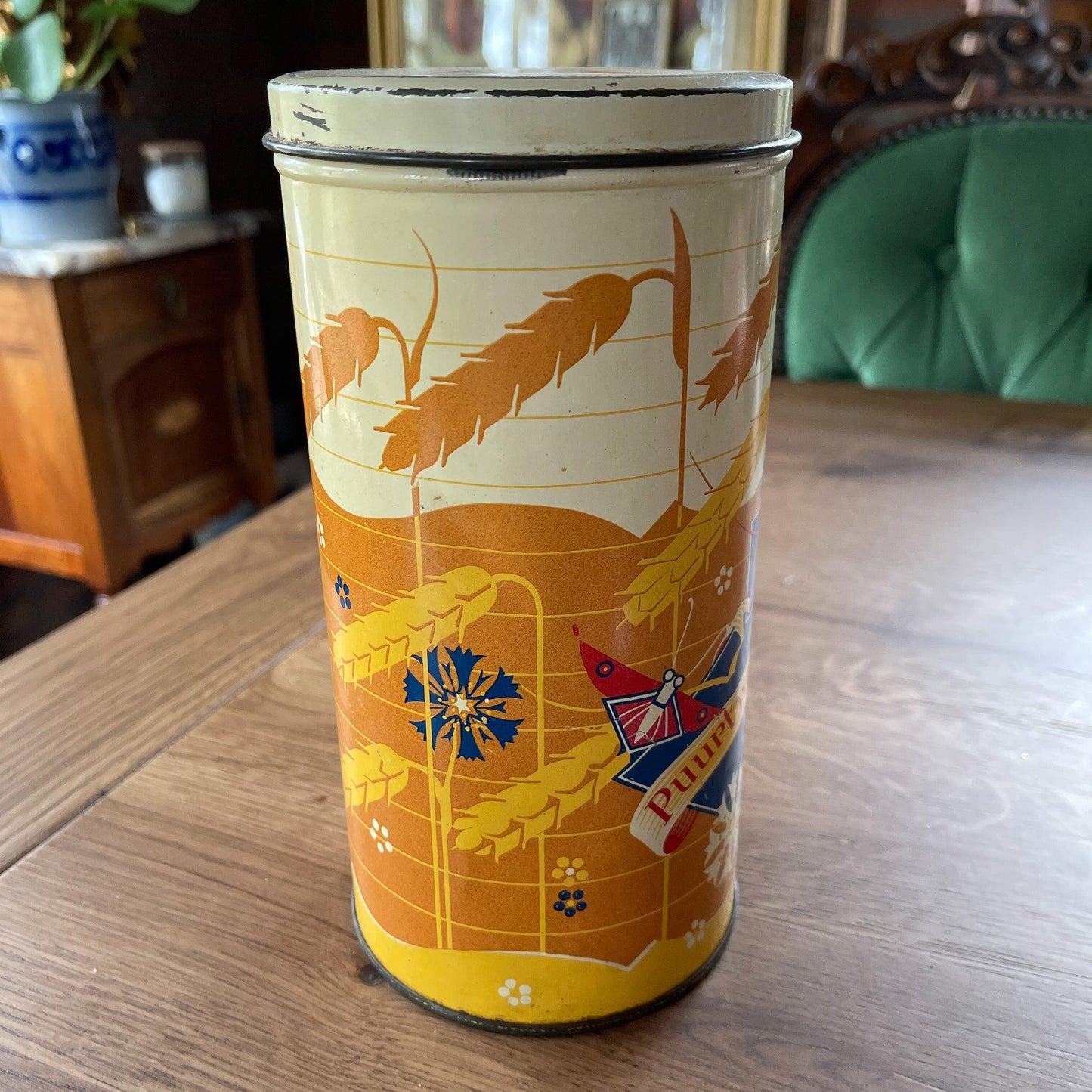 Hooimeijer beschuitbus - Bamestra Curiosa