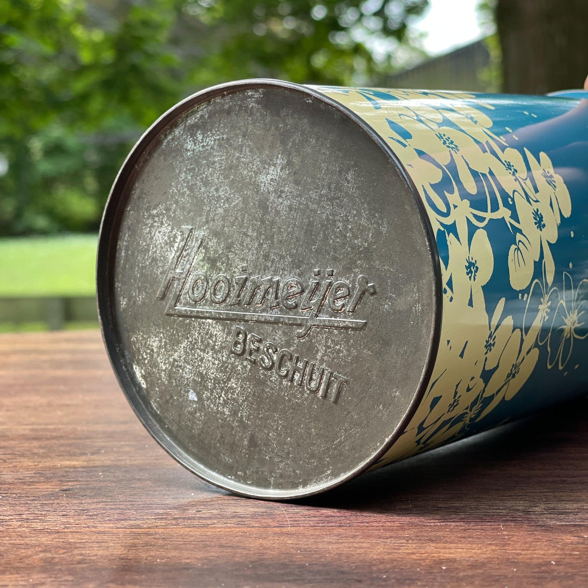 Hooimeijer beschuitbus - Bamestra Curiosa