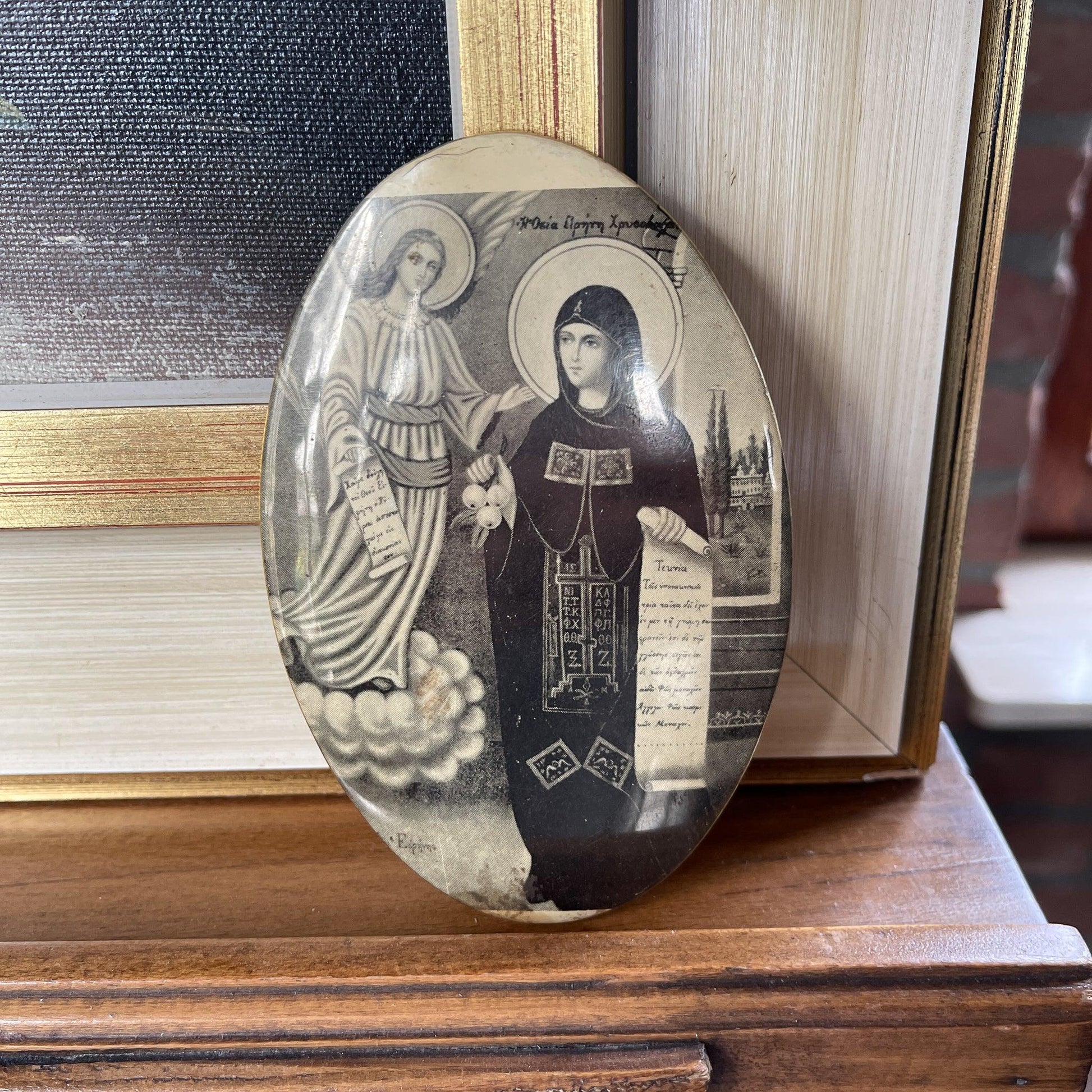 Ikoon van blik met afbeelding van Maria met een engel - Bamestra Curiosa