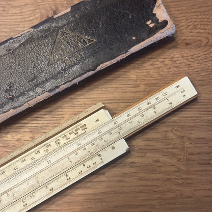 Albert Nestler schuifliniaal  No 21 The Collectionist