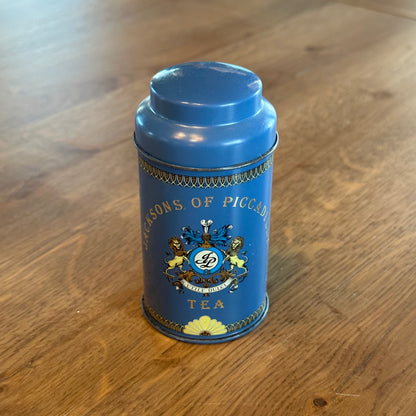 Vier theeblikjes van Jacksons of Piccadilly, perfect voor elke theeliefhebber. Ontdek de 4 theeblikjes!