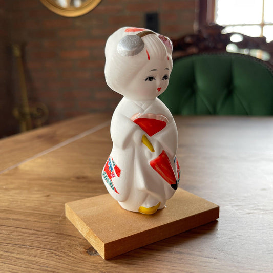 Japans Hakata poppetje - Bamestra Curiosa
