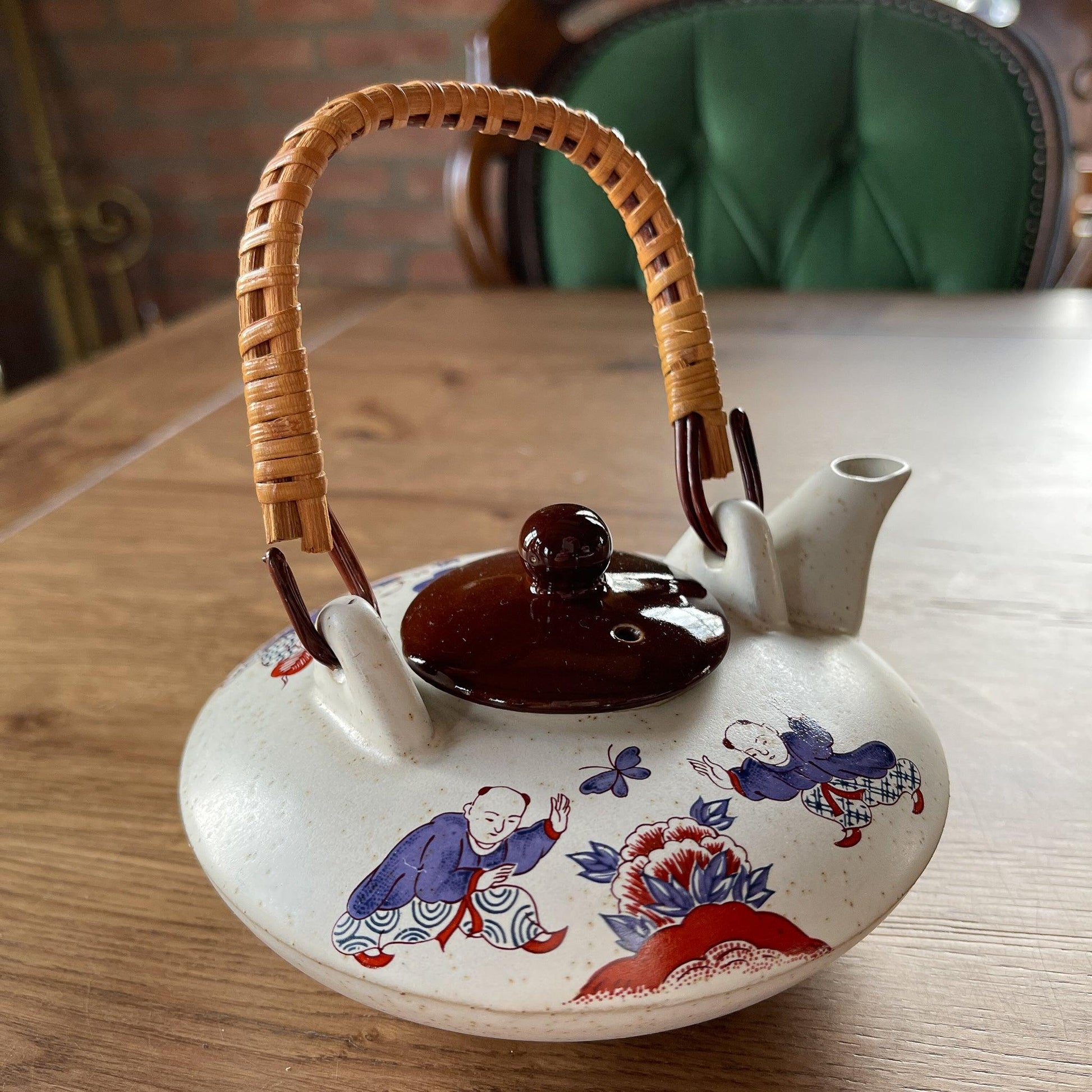 Japans theepotje - Bamestra Curiosa