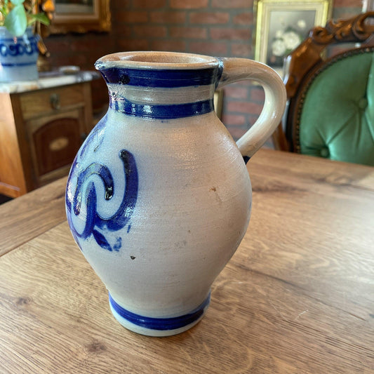 Keuls aardewerk kan - Bamestra Curiosa