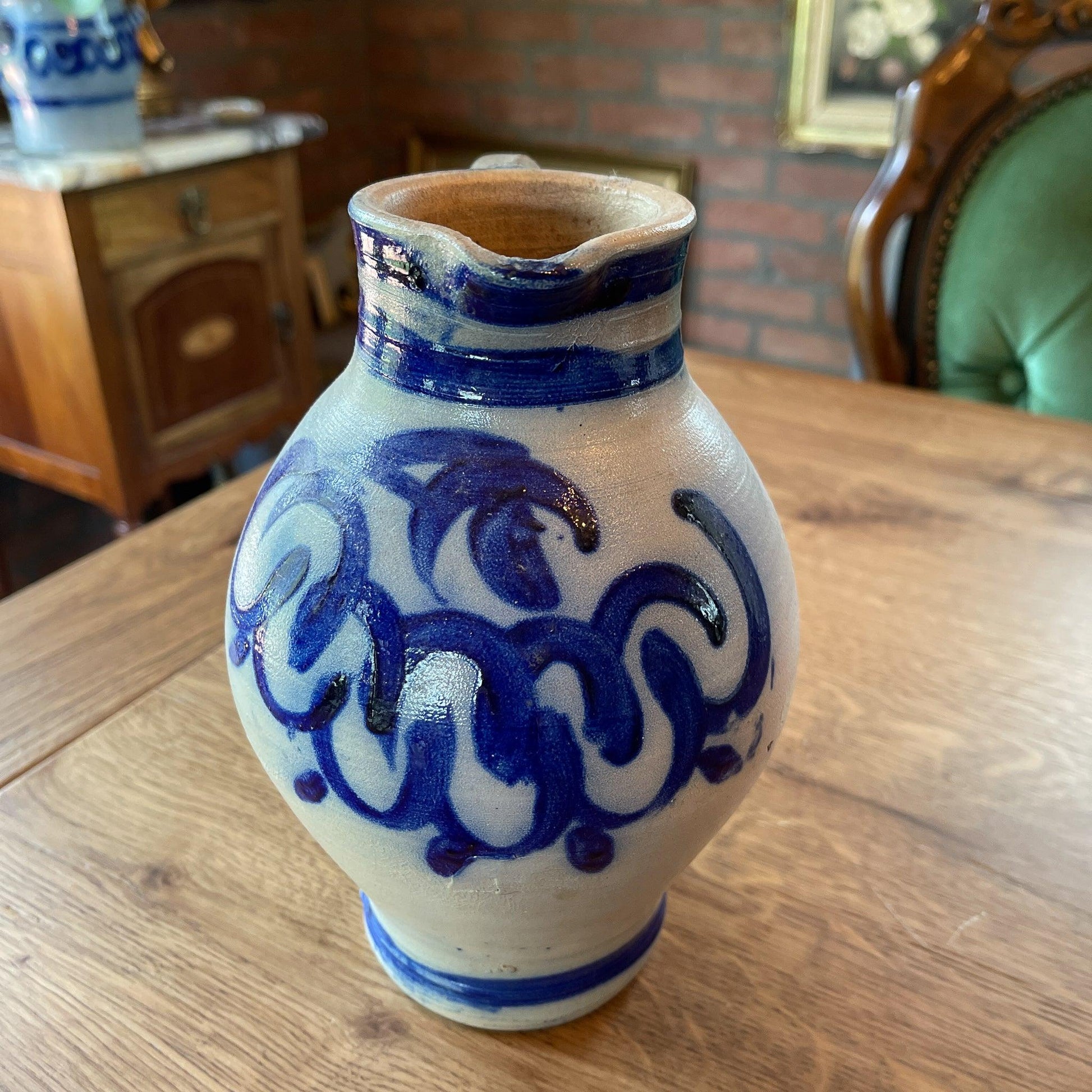 Keuls aardewerk kan - Bamestra Curiosa