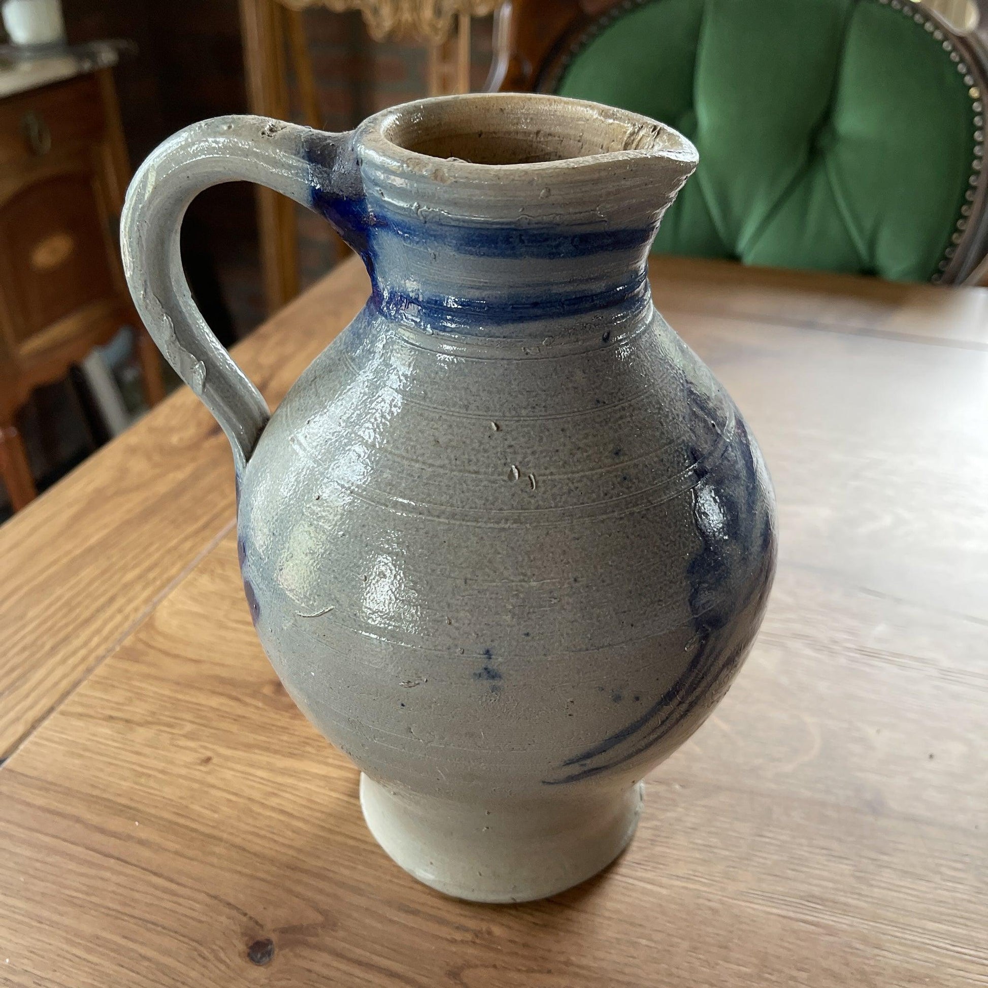 Keuls aardewerk kan - Bamestra Curiosa