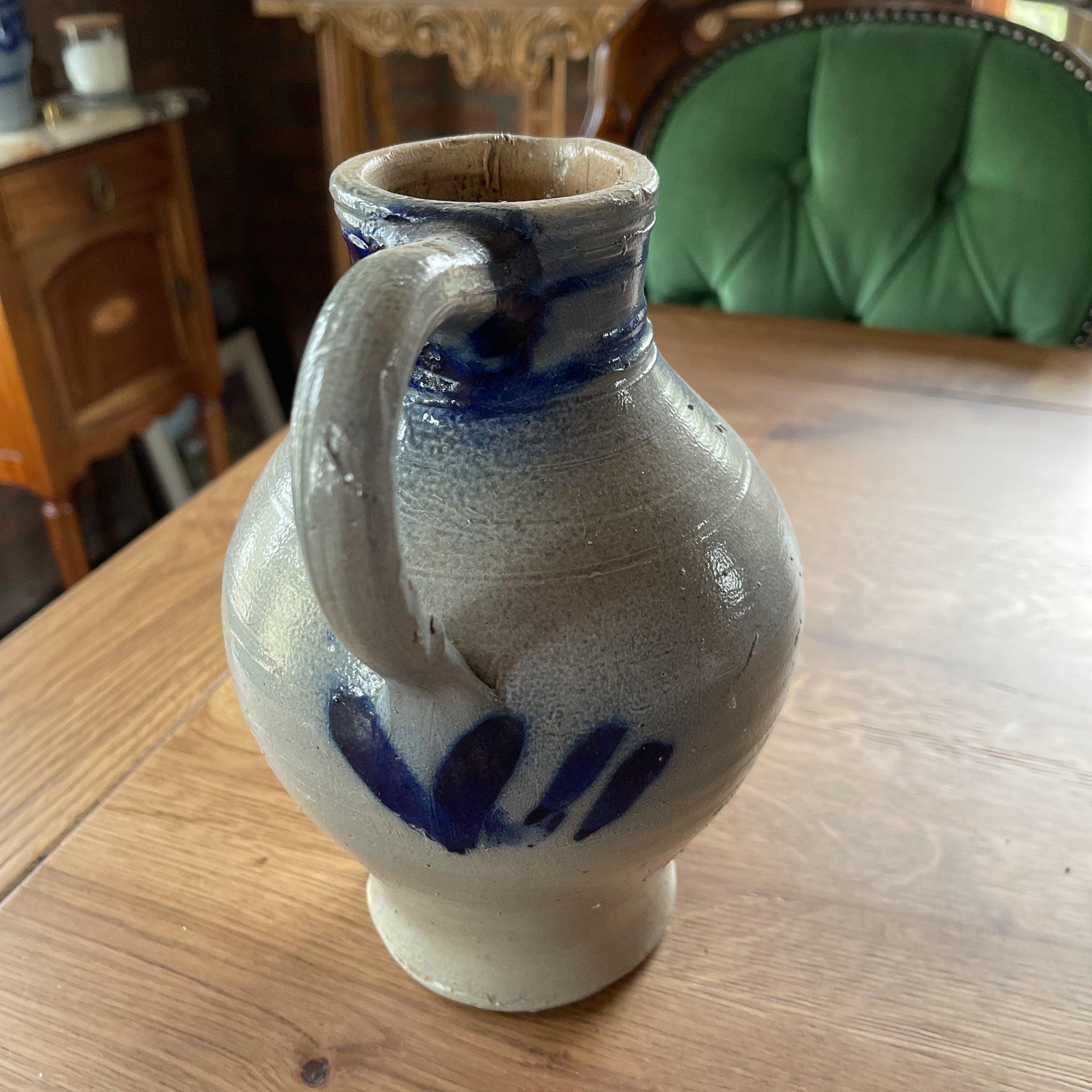 Keuls aardewerk kan - Bamestra Curiosa