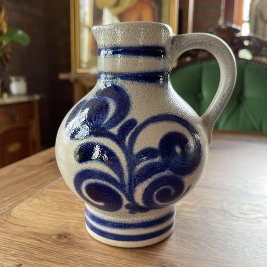 Keuls aardewerk kannetje - Bamestra Curiosa